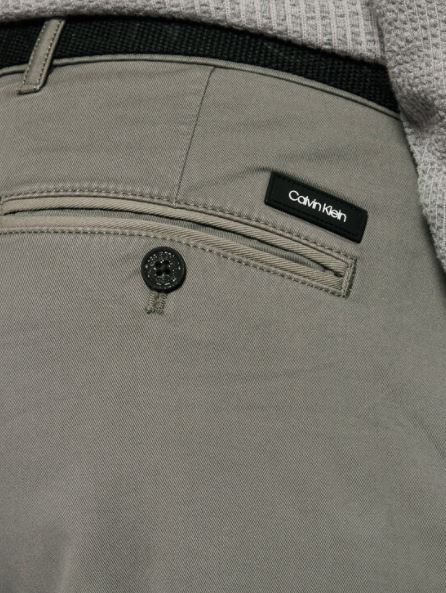 Grüne Calvin Klein-Hose