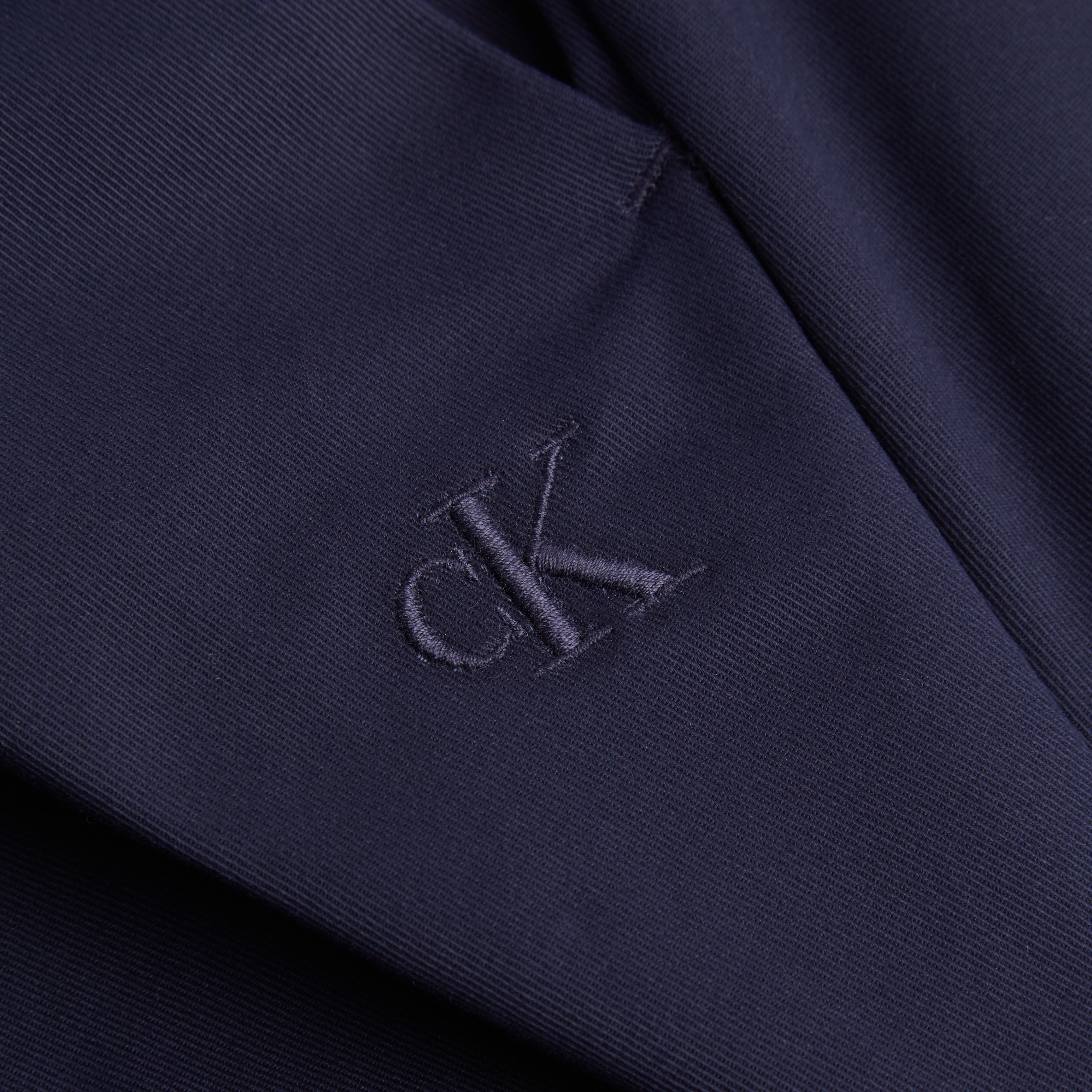 Blaue Calvin Klein-Hose