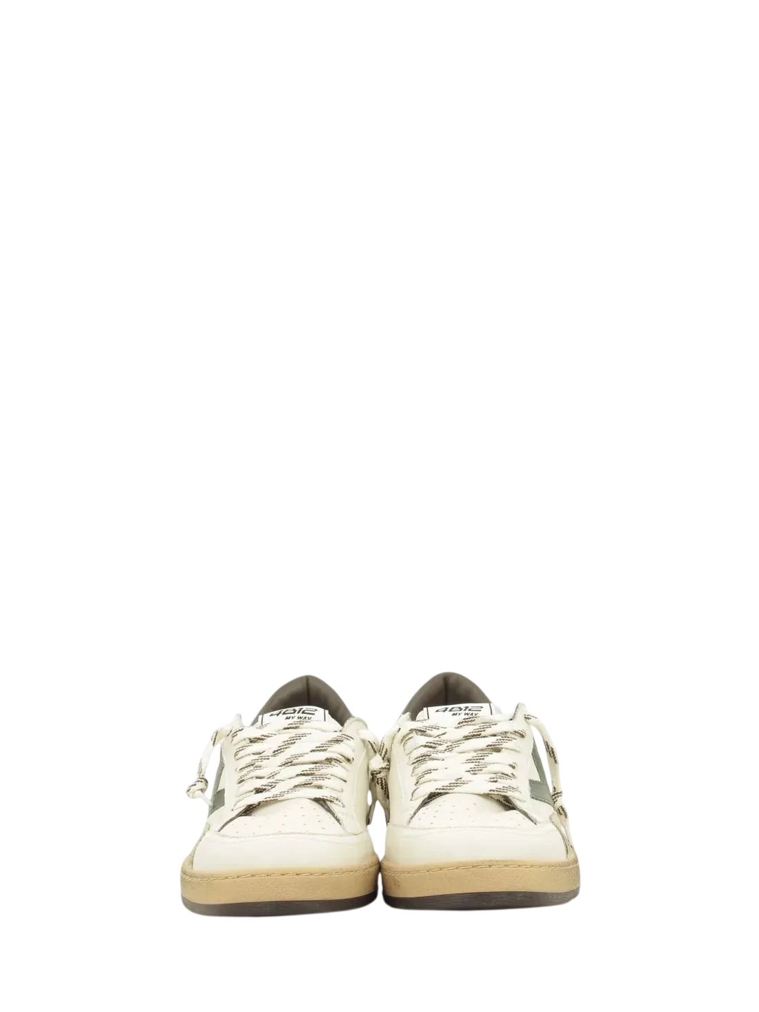 4b12 Weiße Sneaker