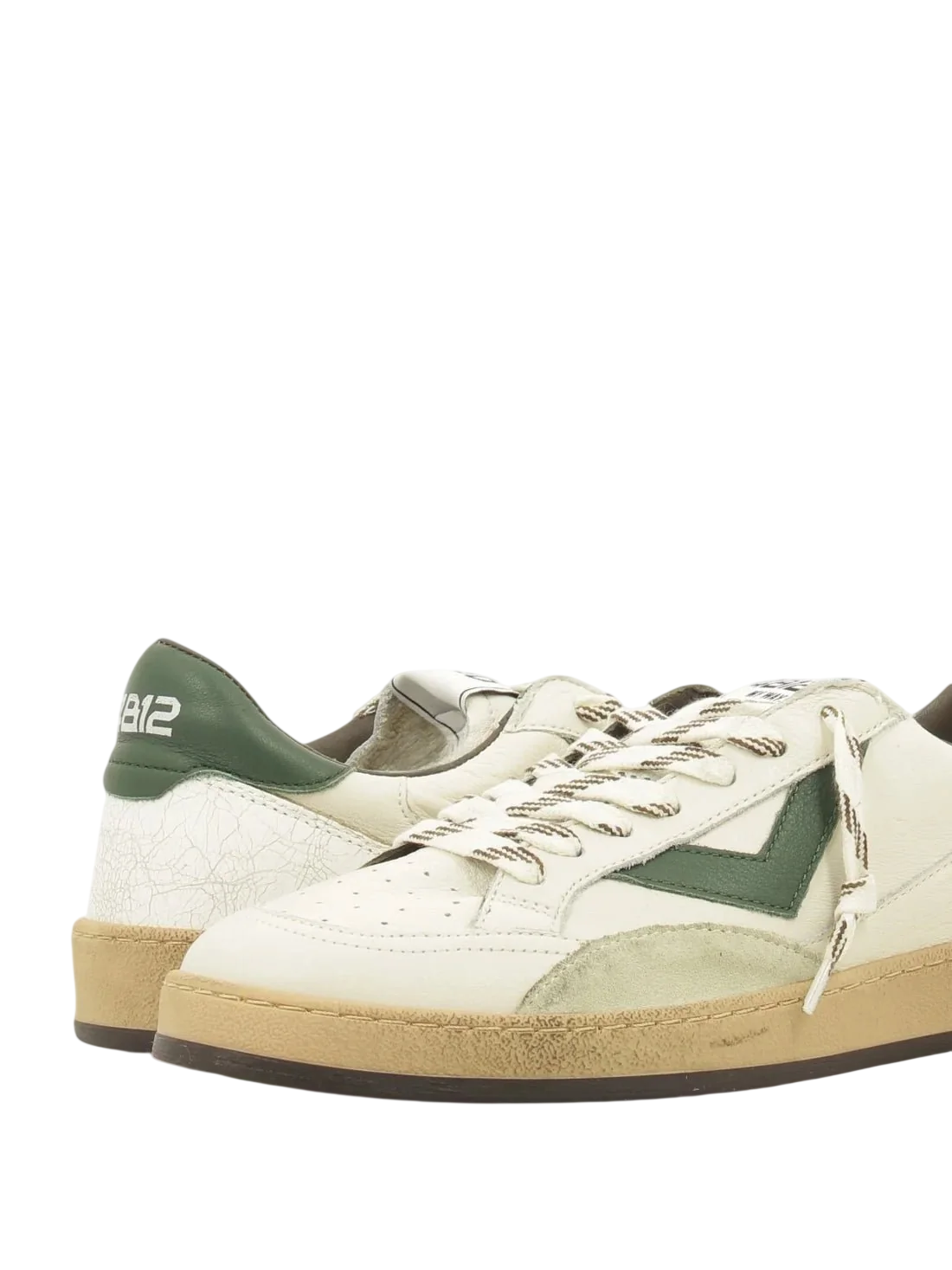 4b12 Weiße Sneaker
