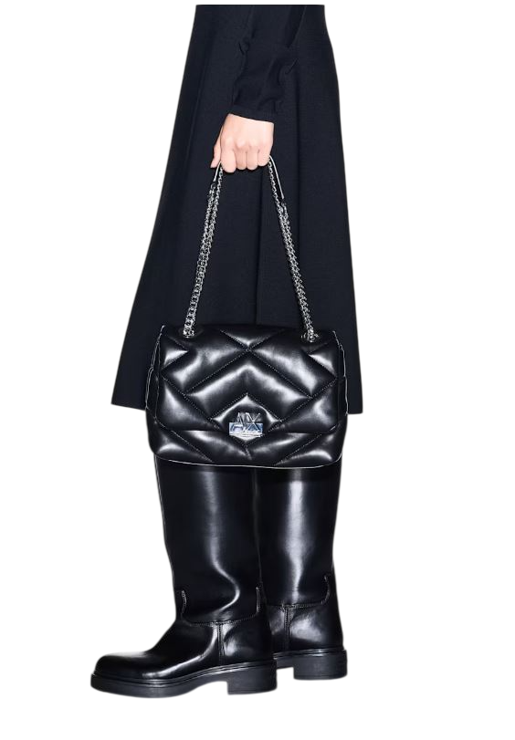 Armani Exchange Bolsas. Negro