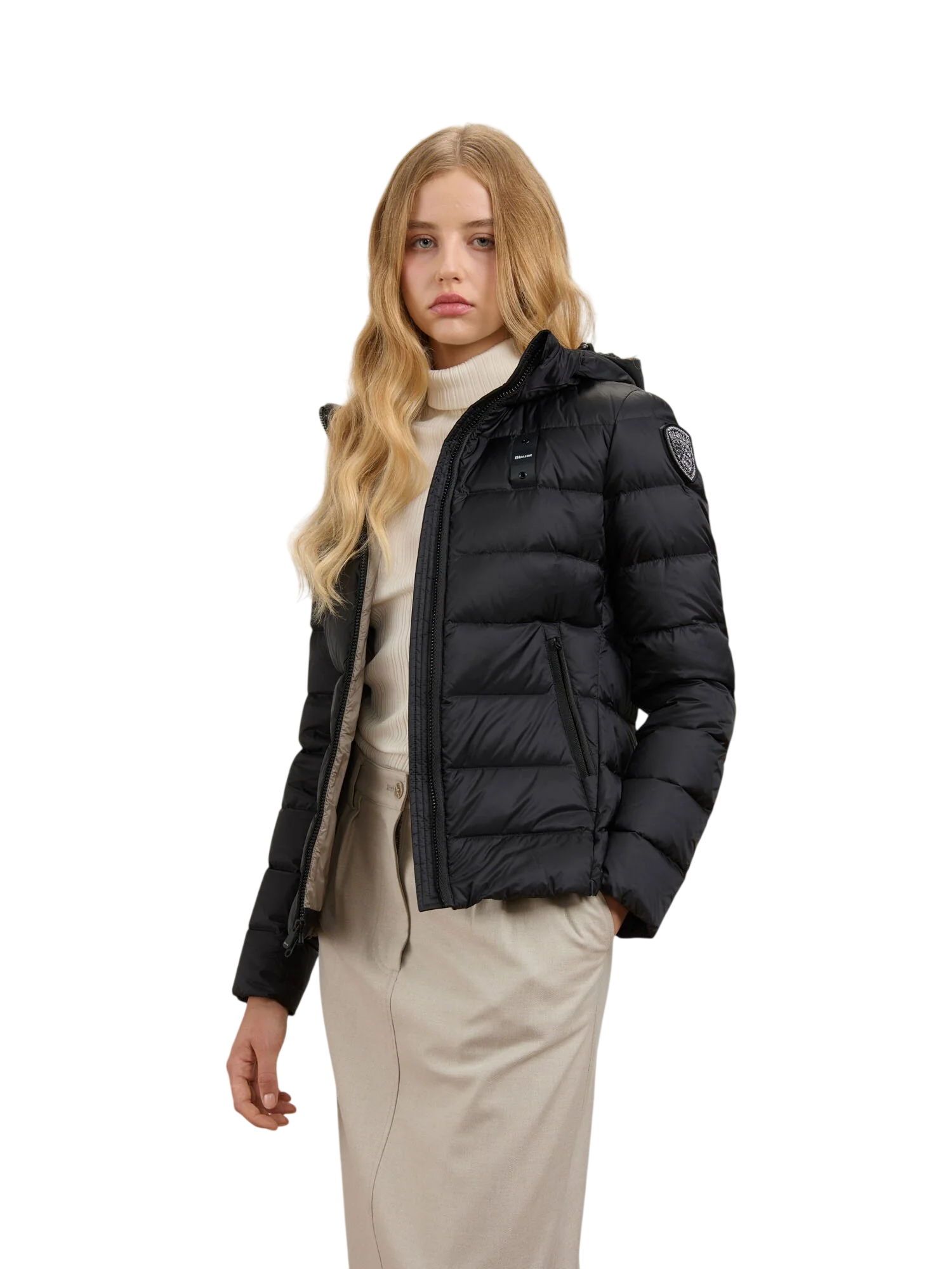 Blauer Vestes noires