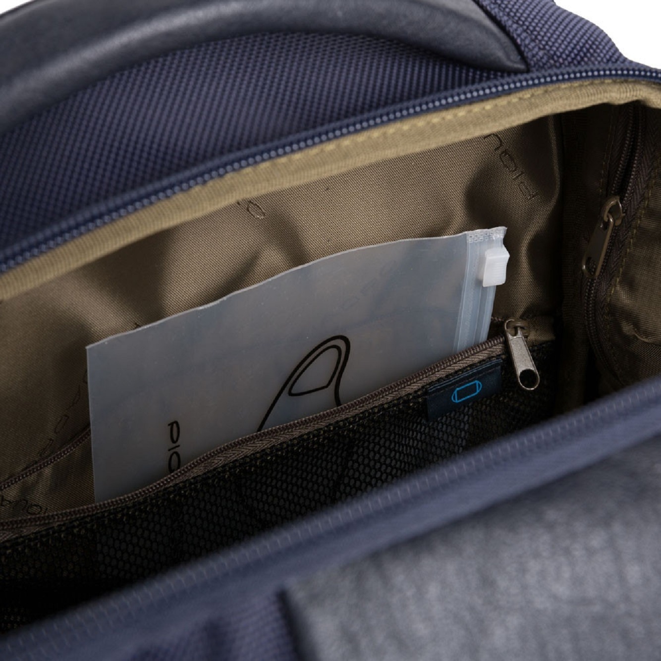 Piquadro Bags.. Blue