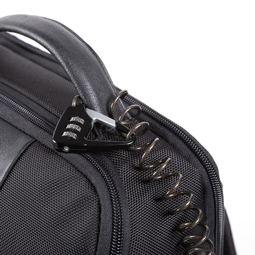 Piquadro Bags.. Black