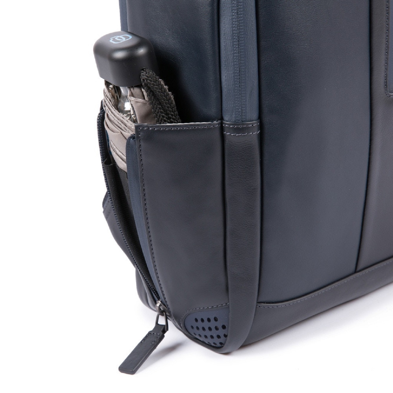 Piquadro Bags.. Blue