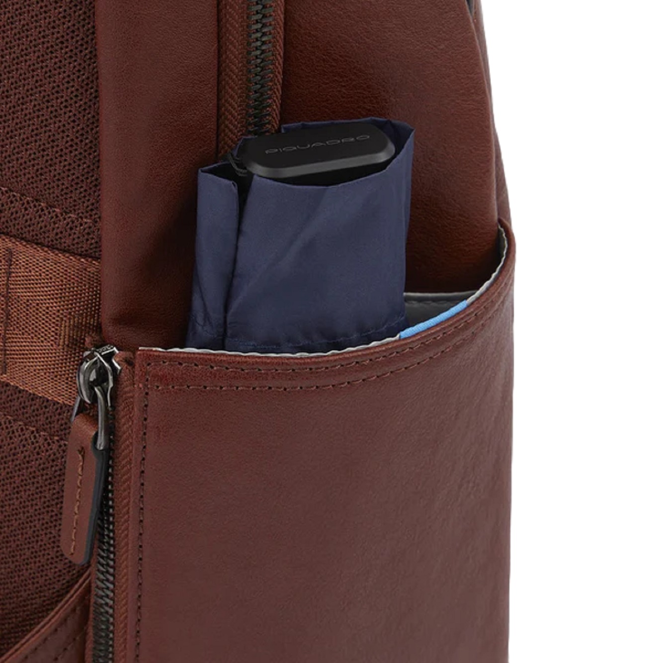 Piquadro Bolsas. Cuero