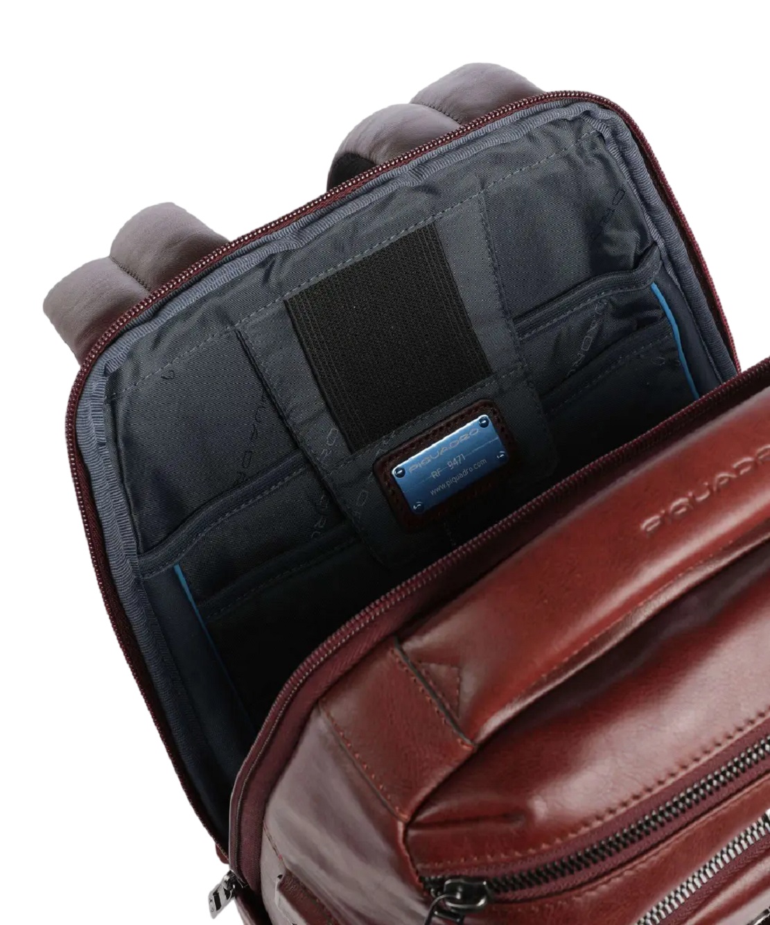 Piquadro Bolsas. Brown