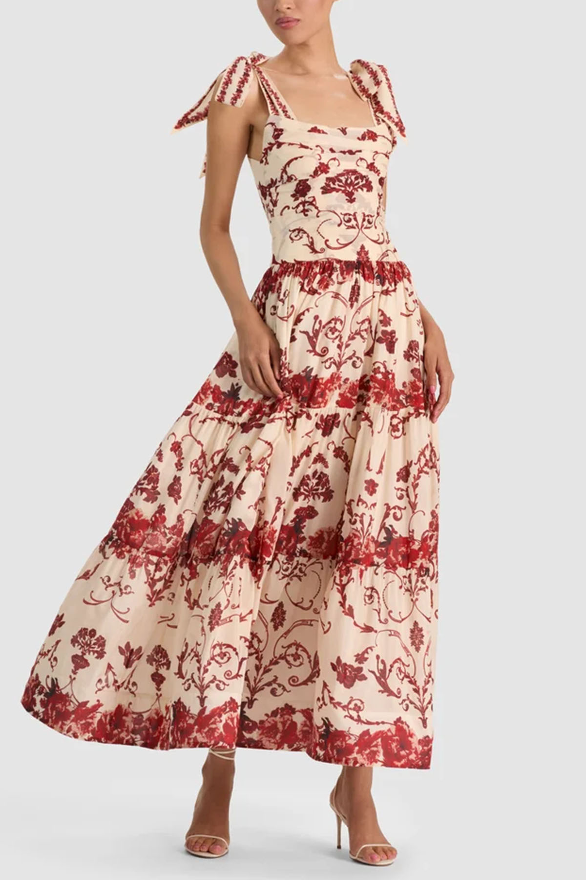 Alice + Olivia Kleider rot