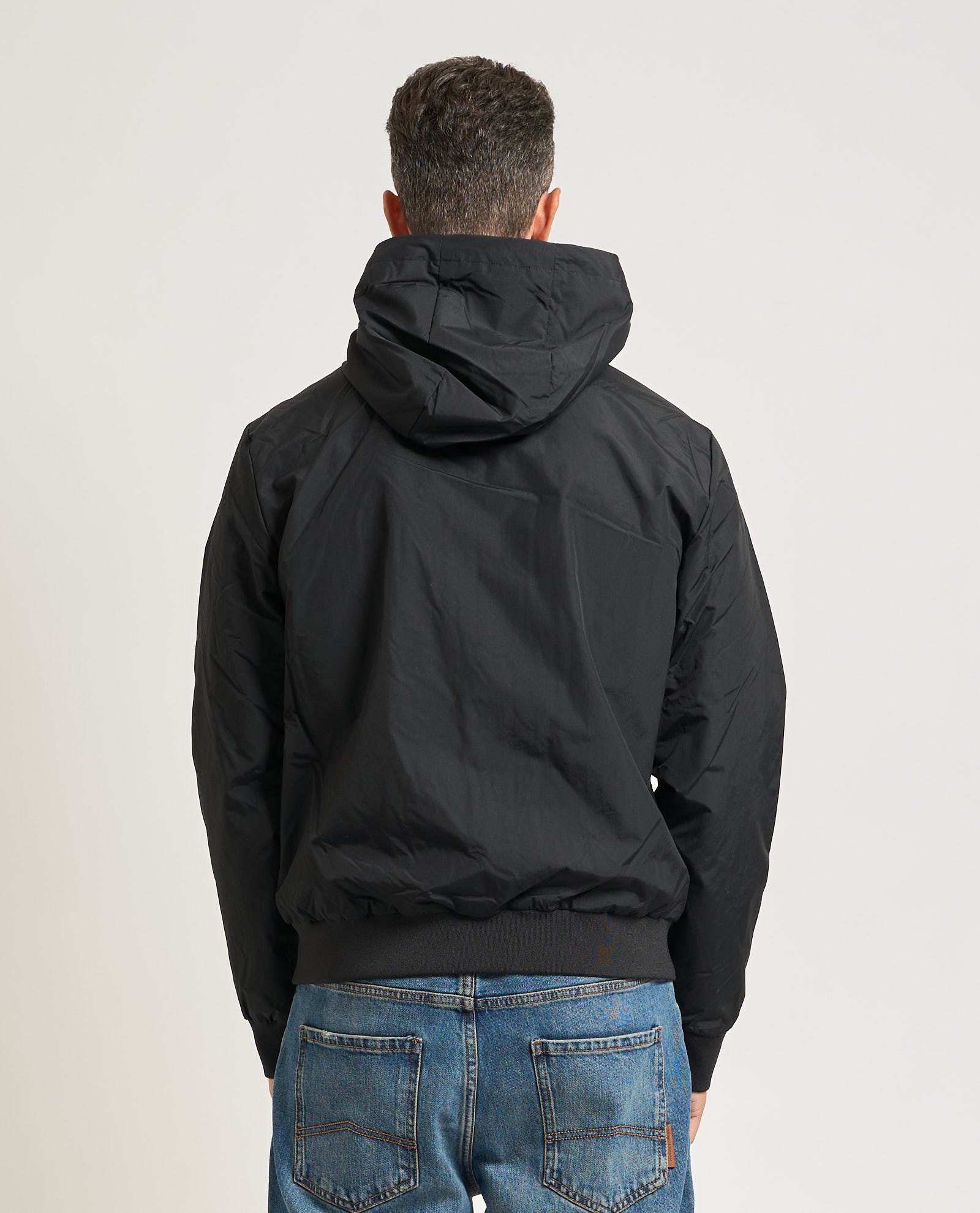 Emporio Armani Vestes noires