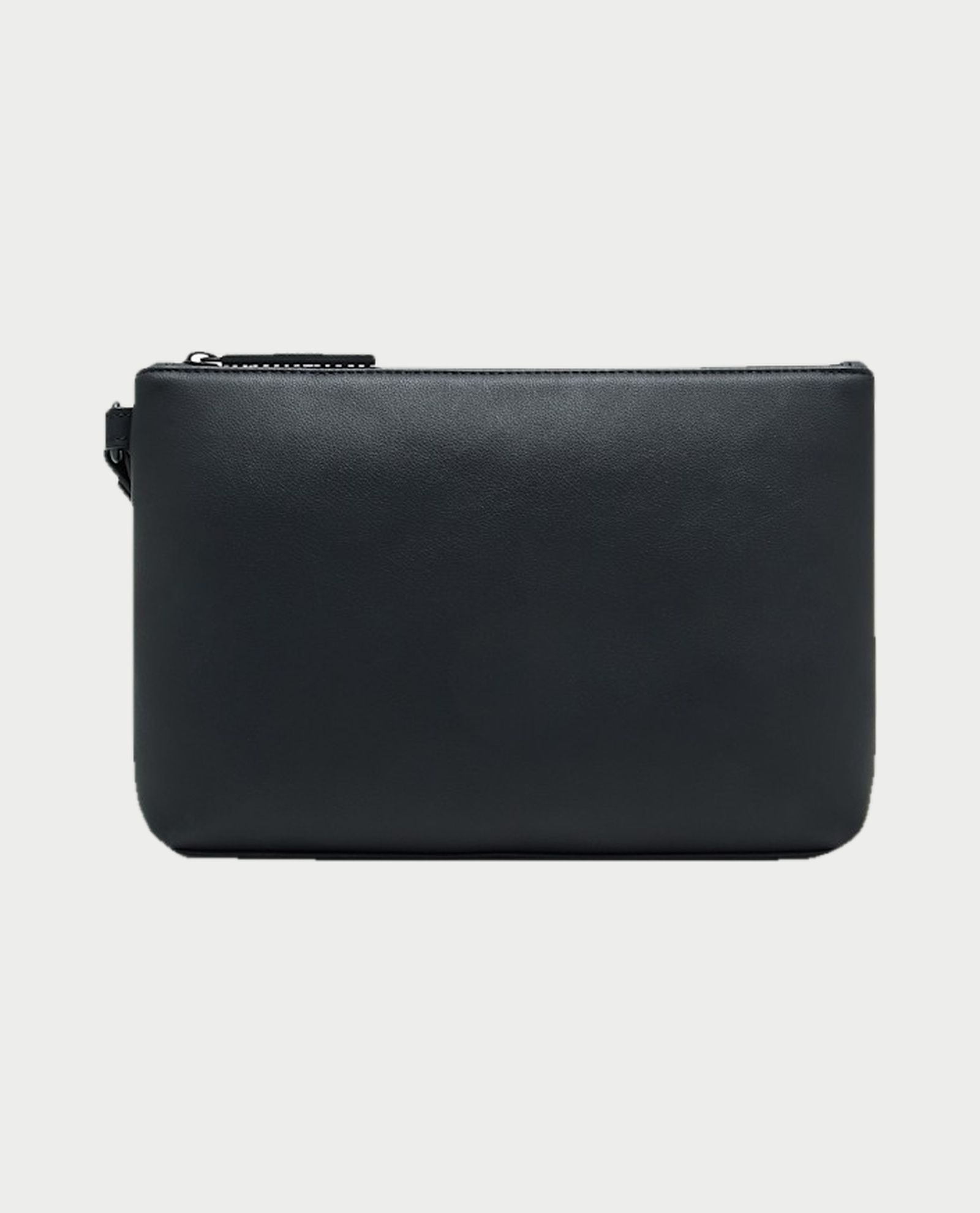 Armani Exchange Bolsas. Negro