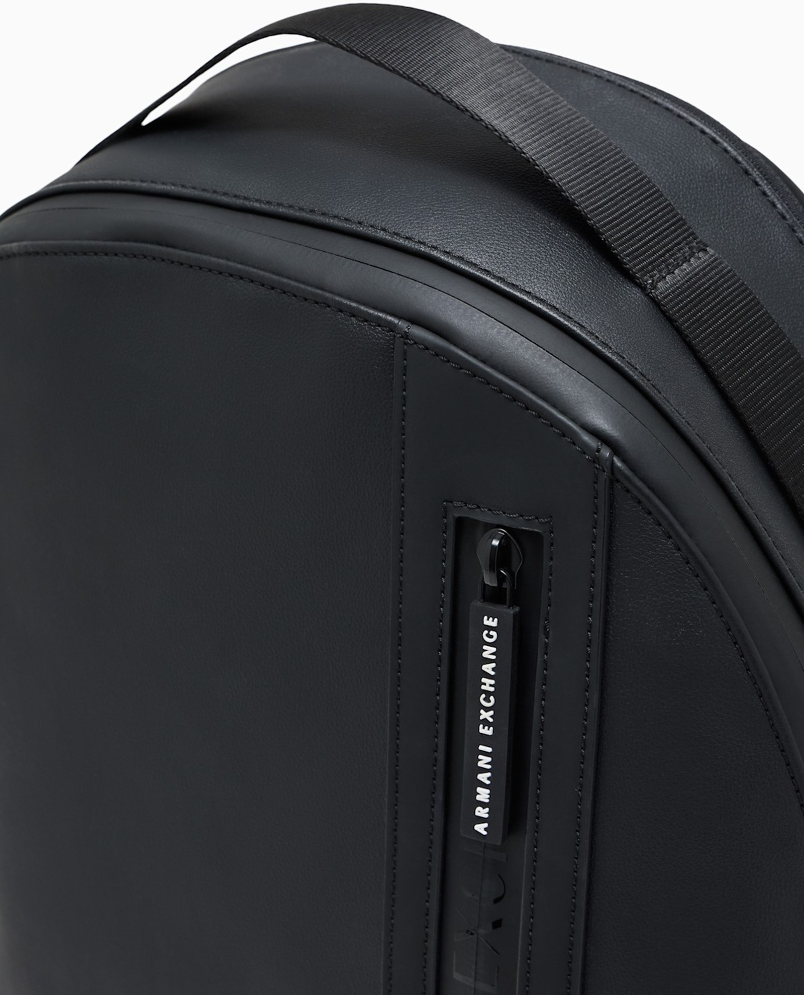 Armani Exchange Taschen. Schwarz