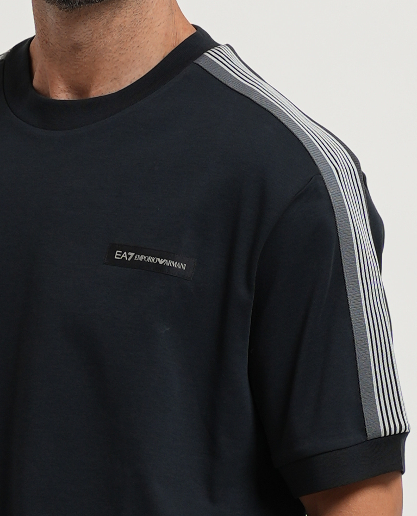 Emporio Armani T-Shirts und Blue Polo