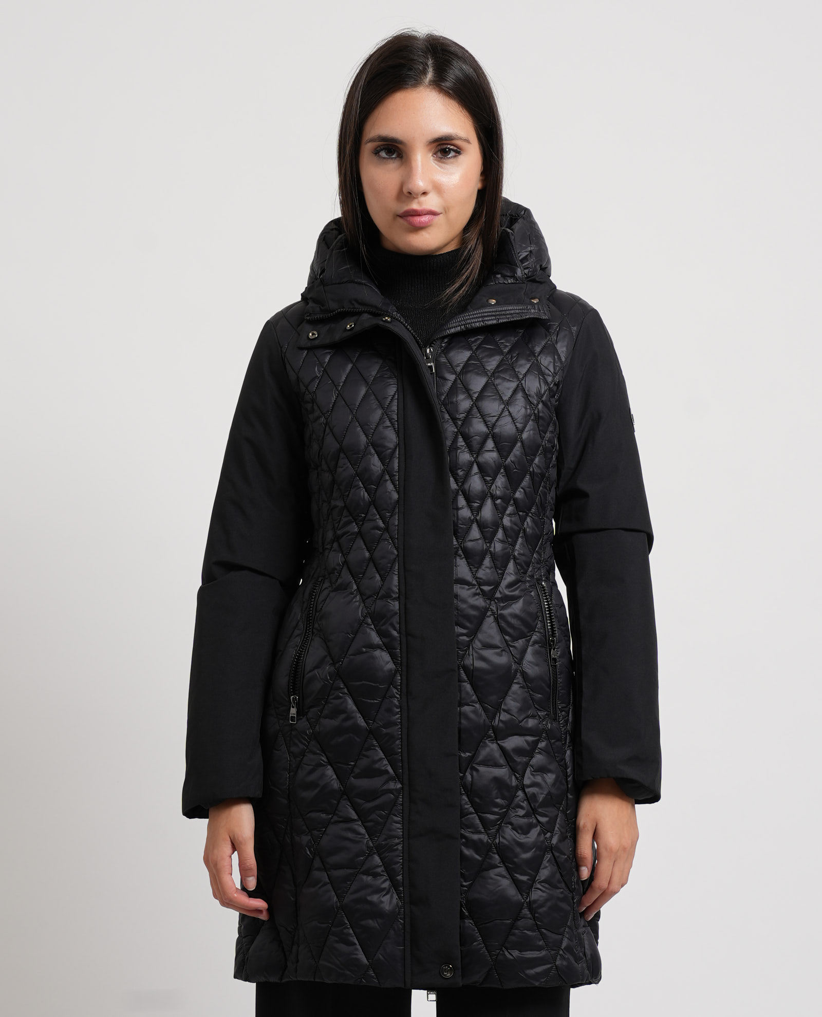 Gaudì Chaquetas Negro