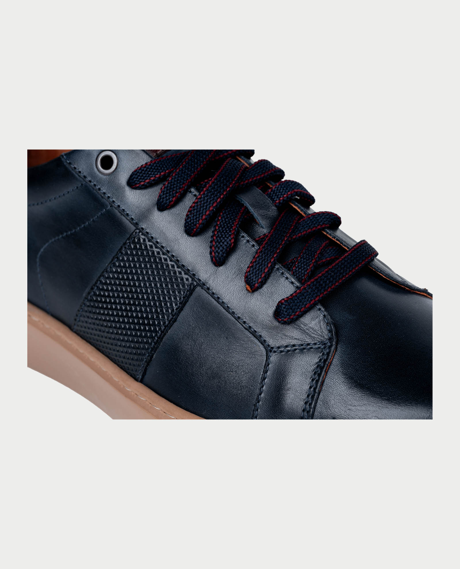 EXTON Sneakers