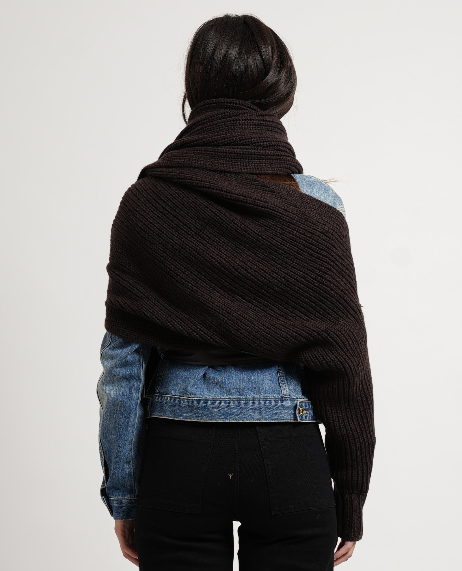ARMANI EXCHANGE Scarfs