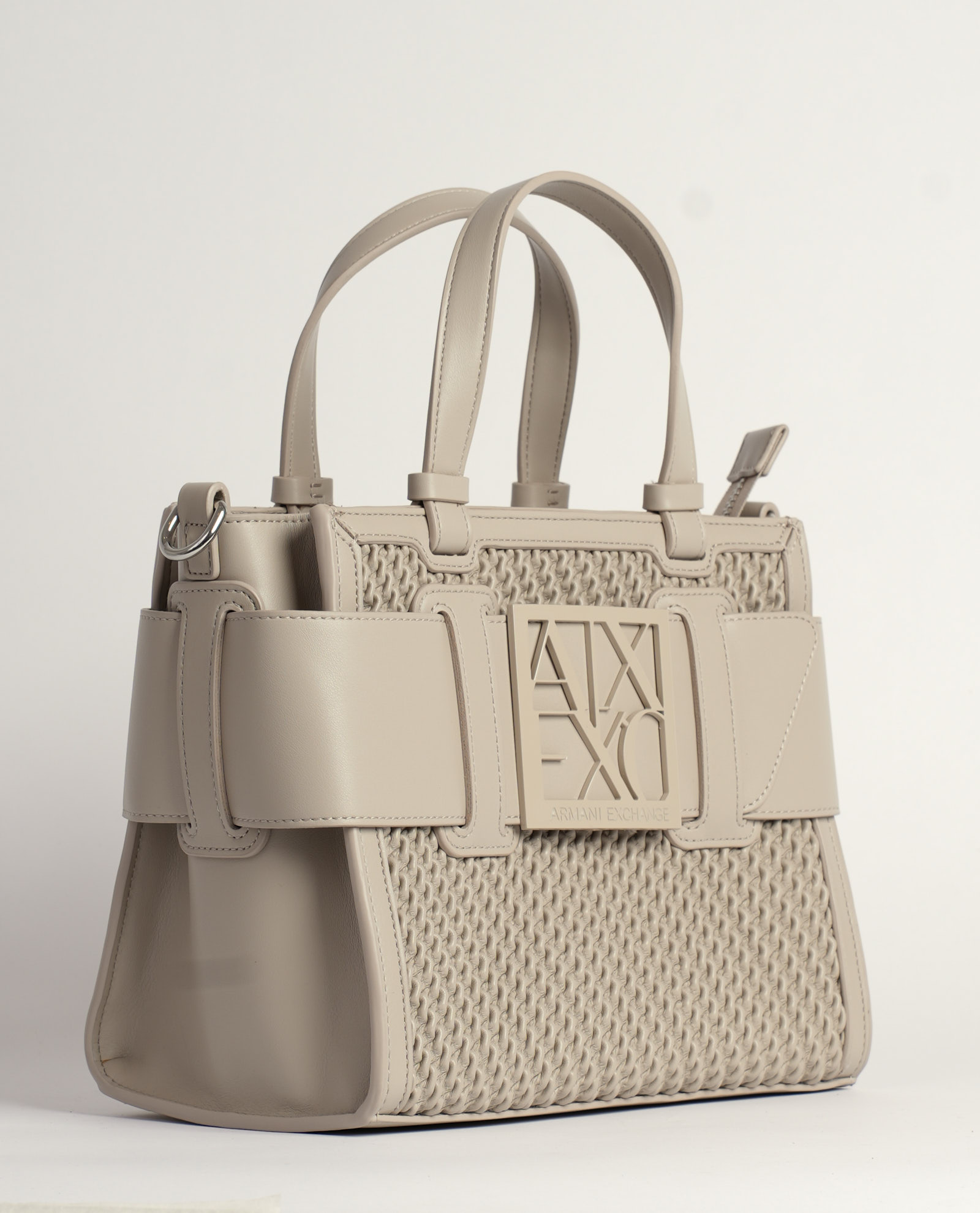 Armani Exchange Bolsas. Beige