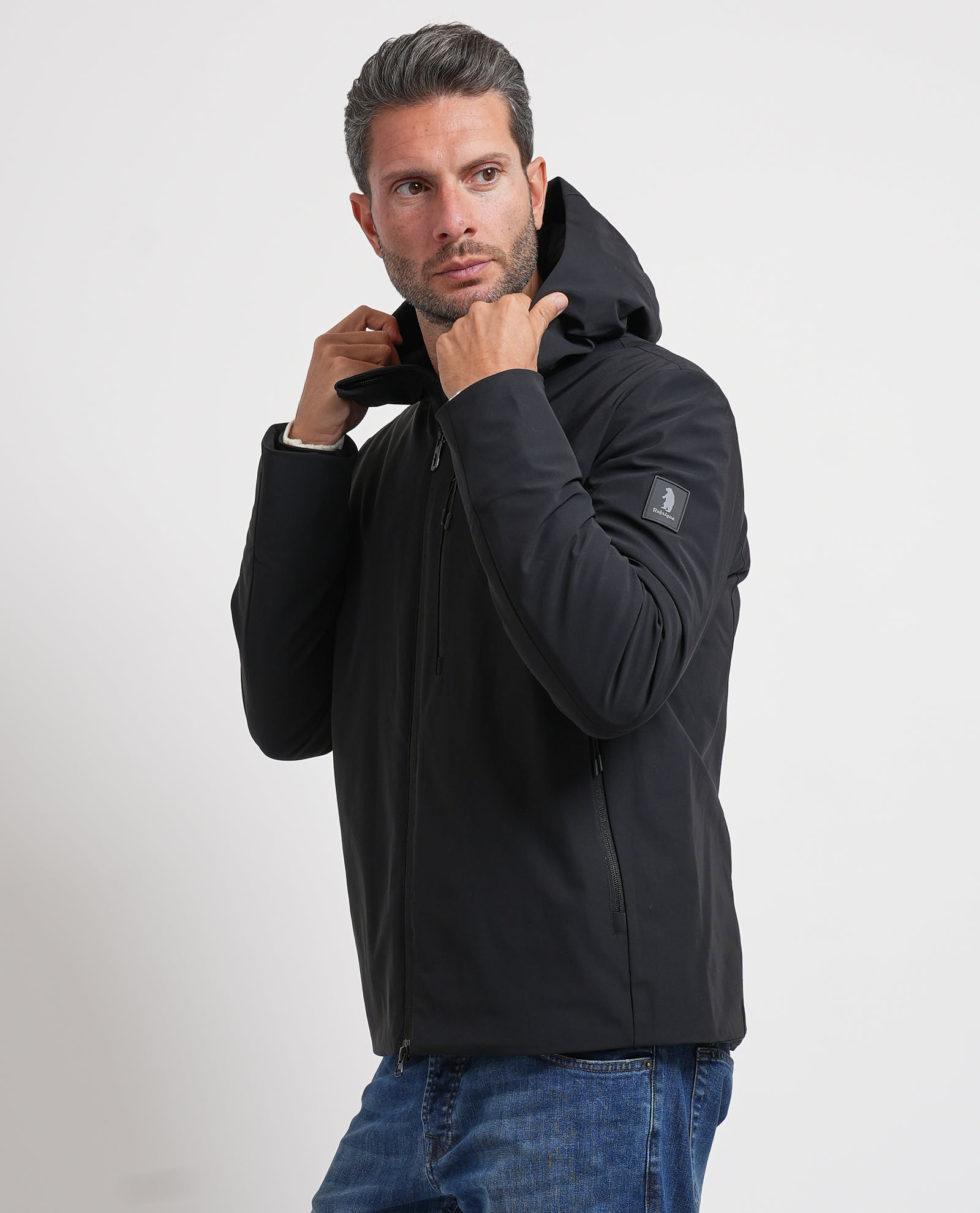Refrigue Chaquetas Negro