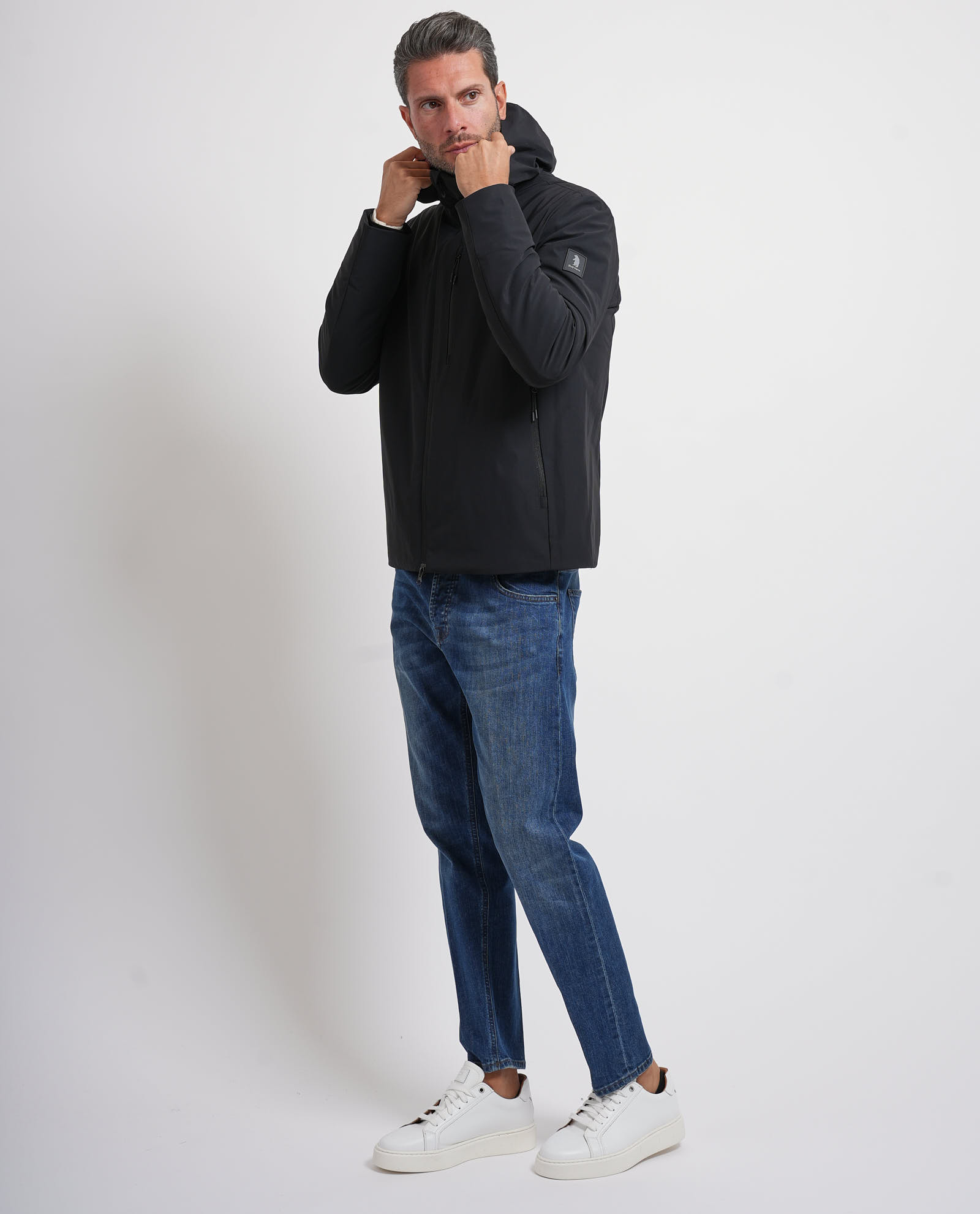 Refrigue Chaquetas Negro