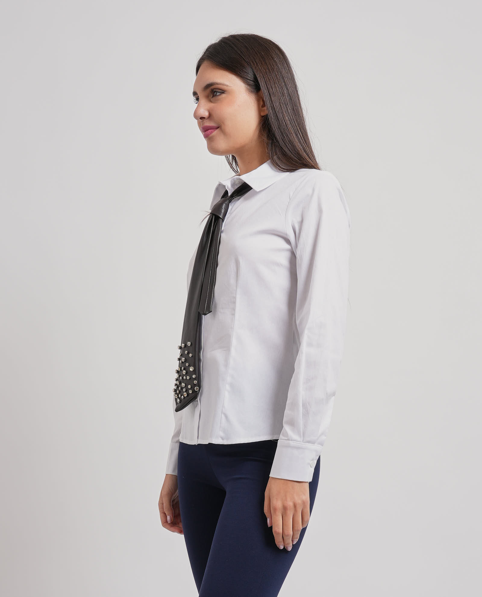 Mademoiselle Du Monde Camisas blancas