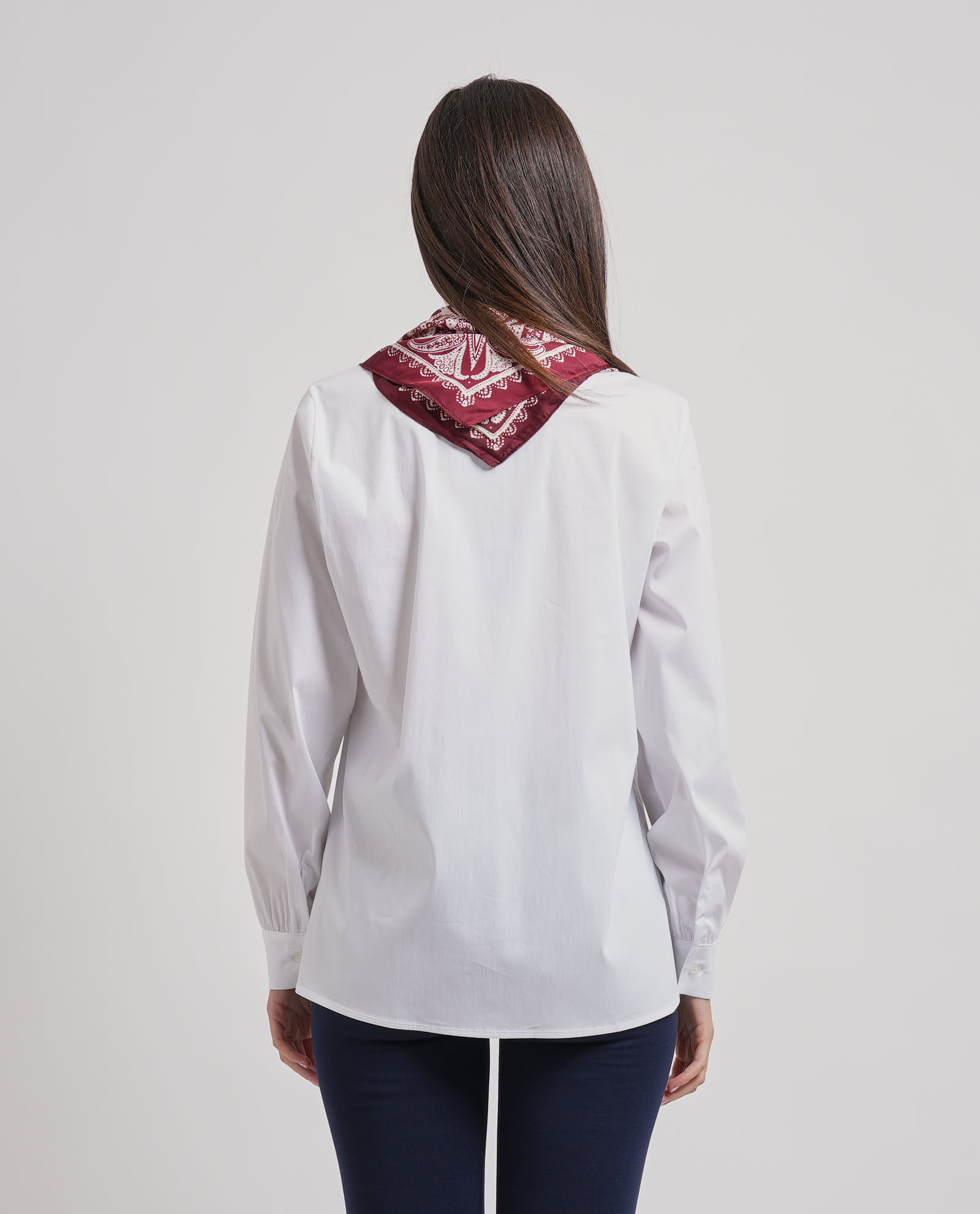 Mademoiselle Du Monde Camisas blancas