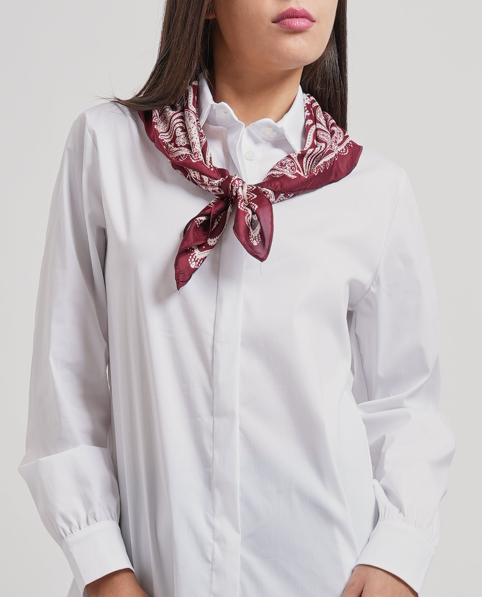 Mademoiselle Du Monde Camisas blancas
