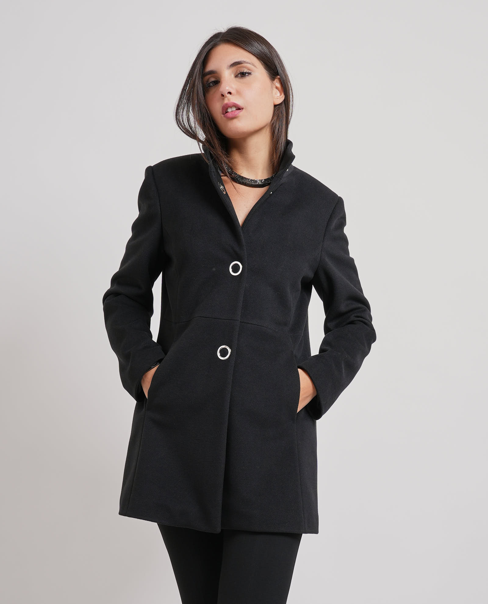 Edas Chaquetas Negro