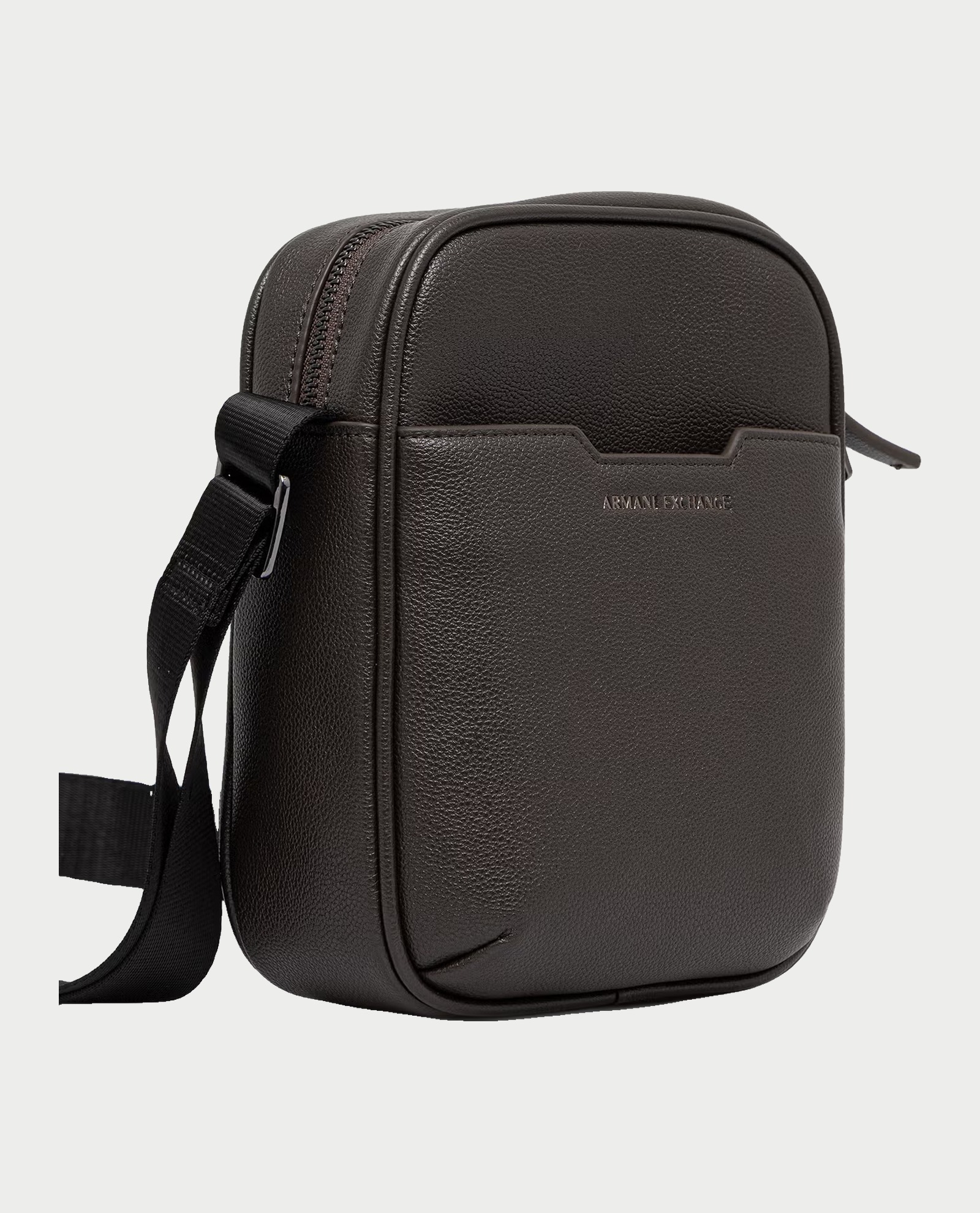 Armani Exchange Zakken. Bruin