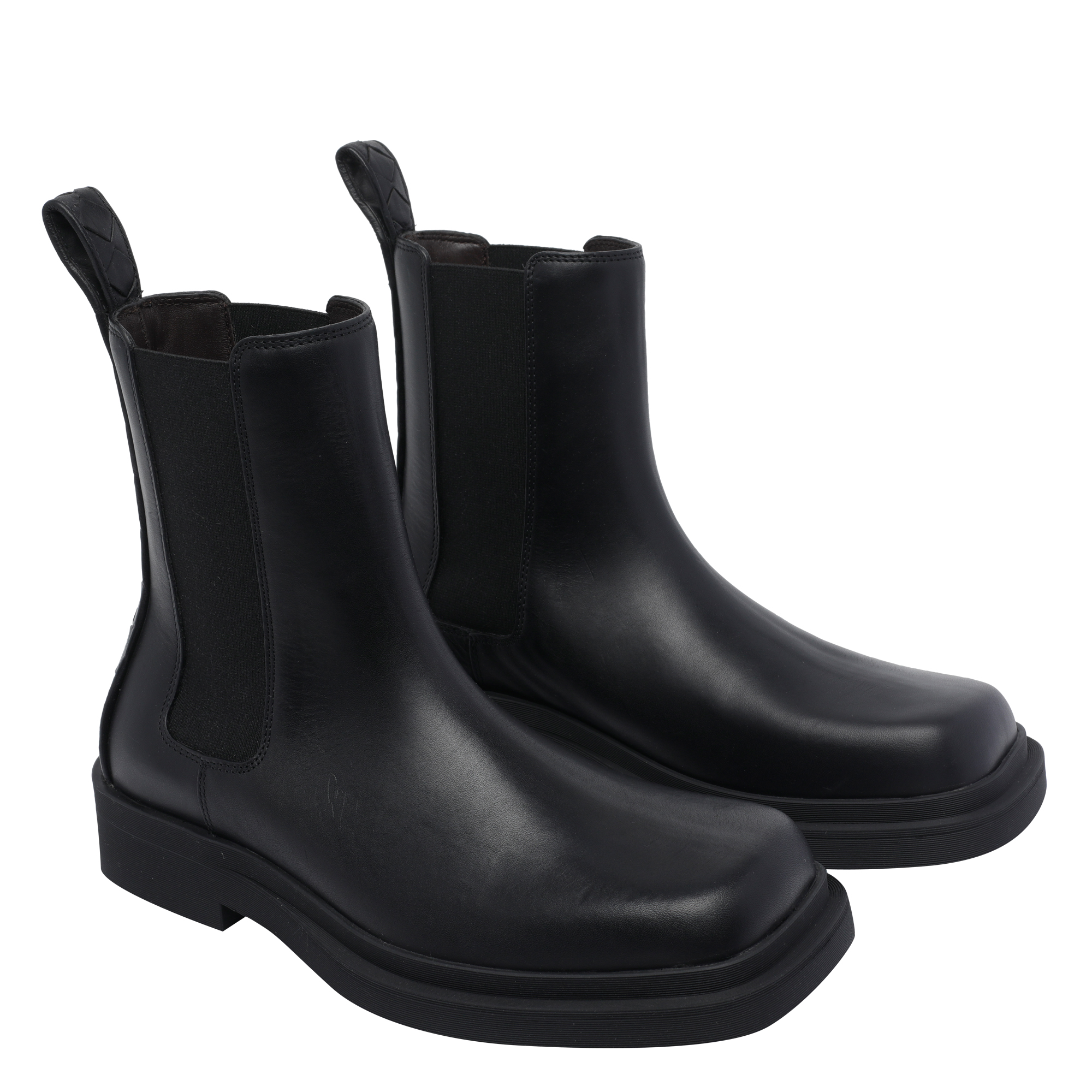 Bottega Veneta Boots Black Calf Leather/rubber Sole – Women