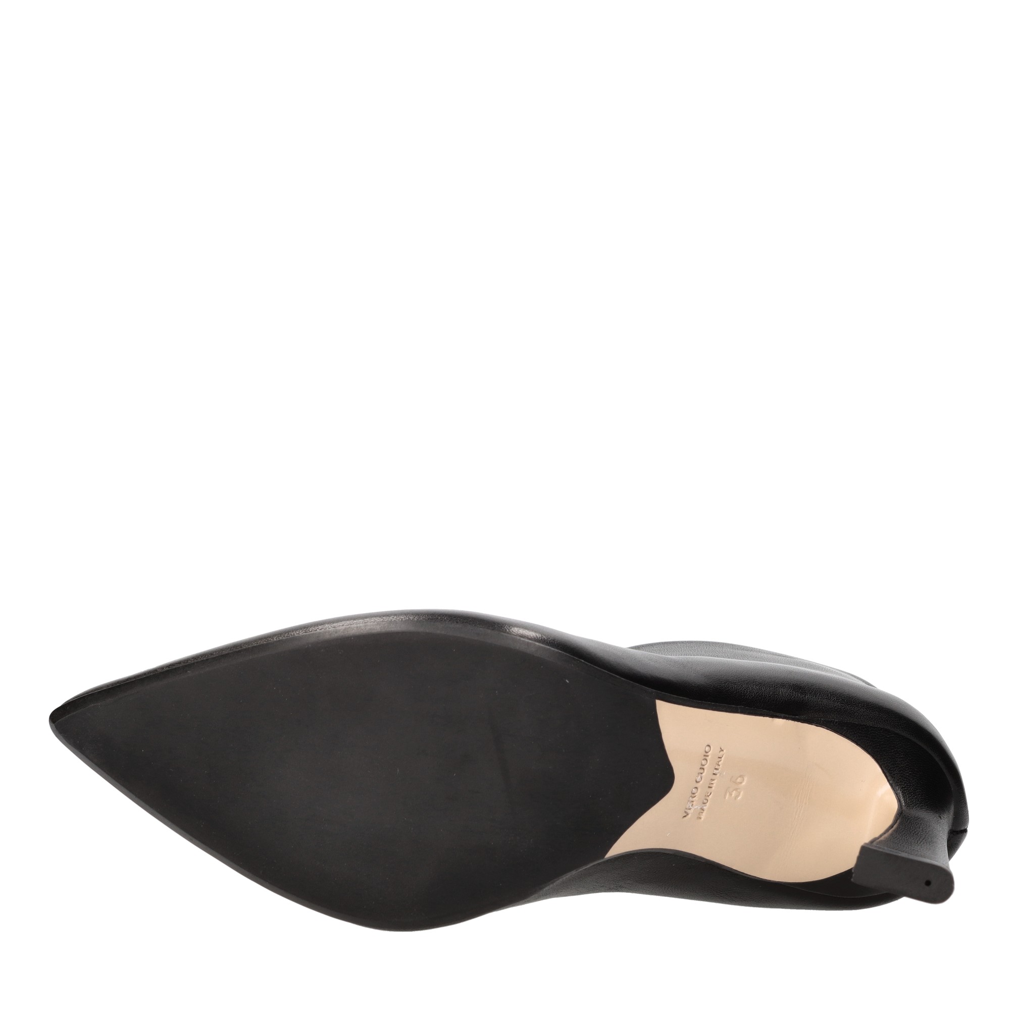 Anna F. Bottes noires
