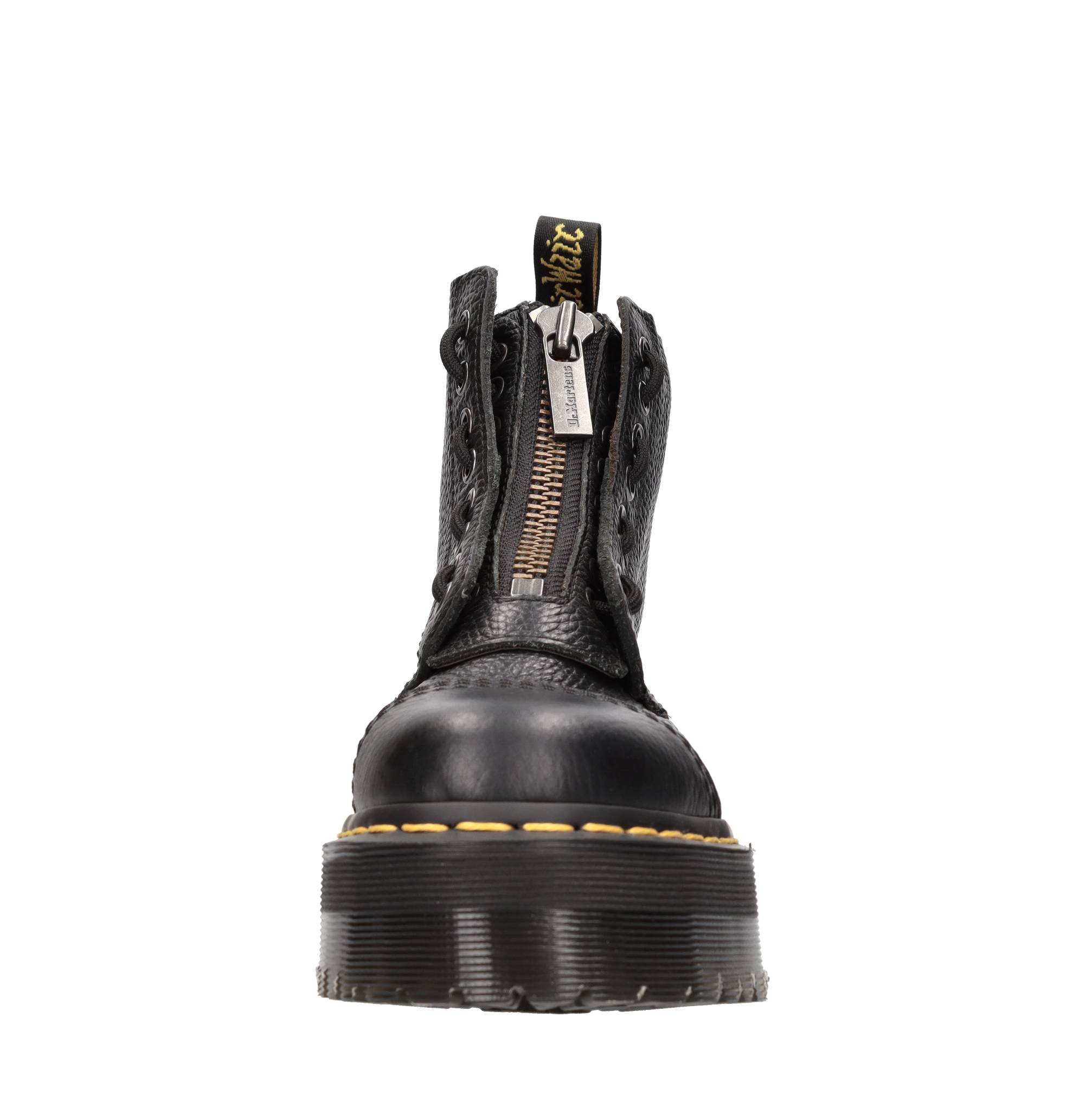 Dr. Martens Boots Black
