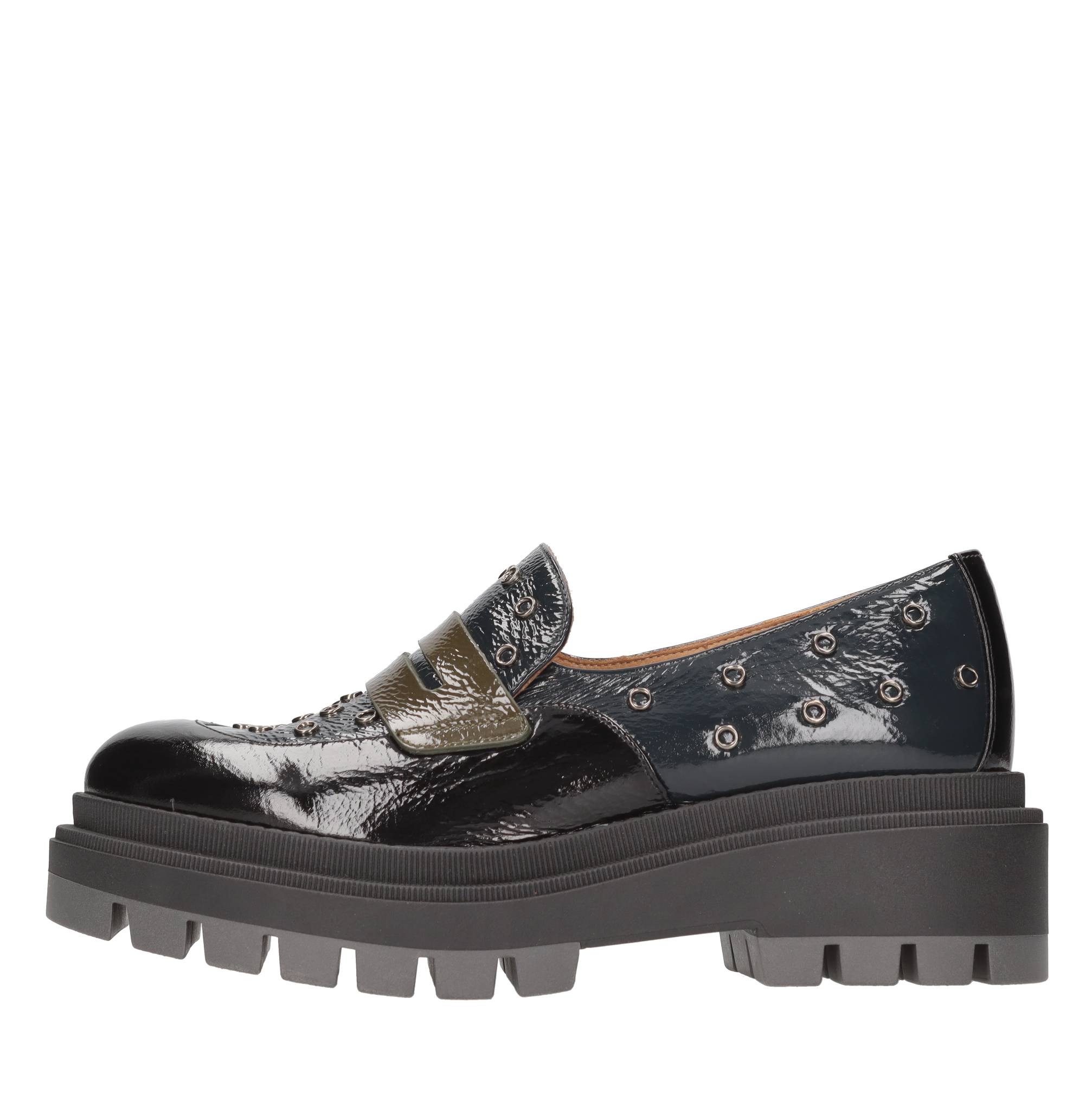 Chie Mihara Chaussures plates multicolores