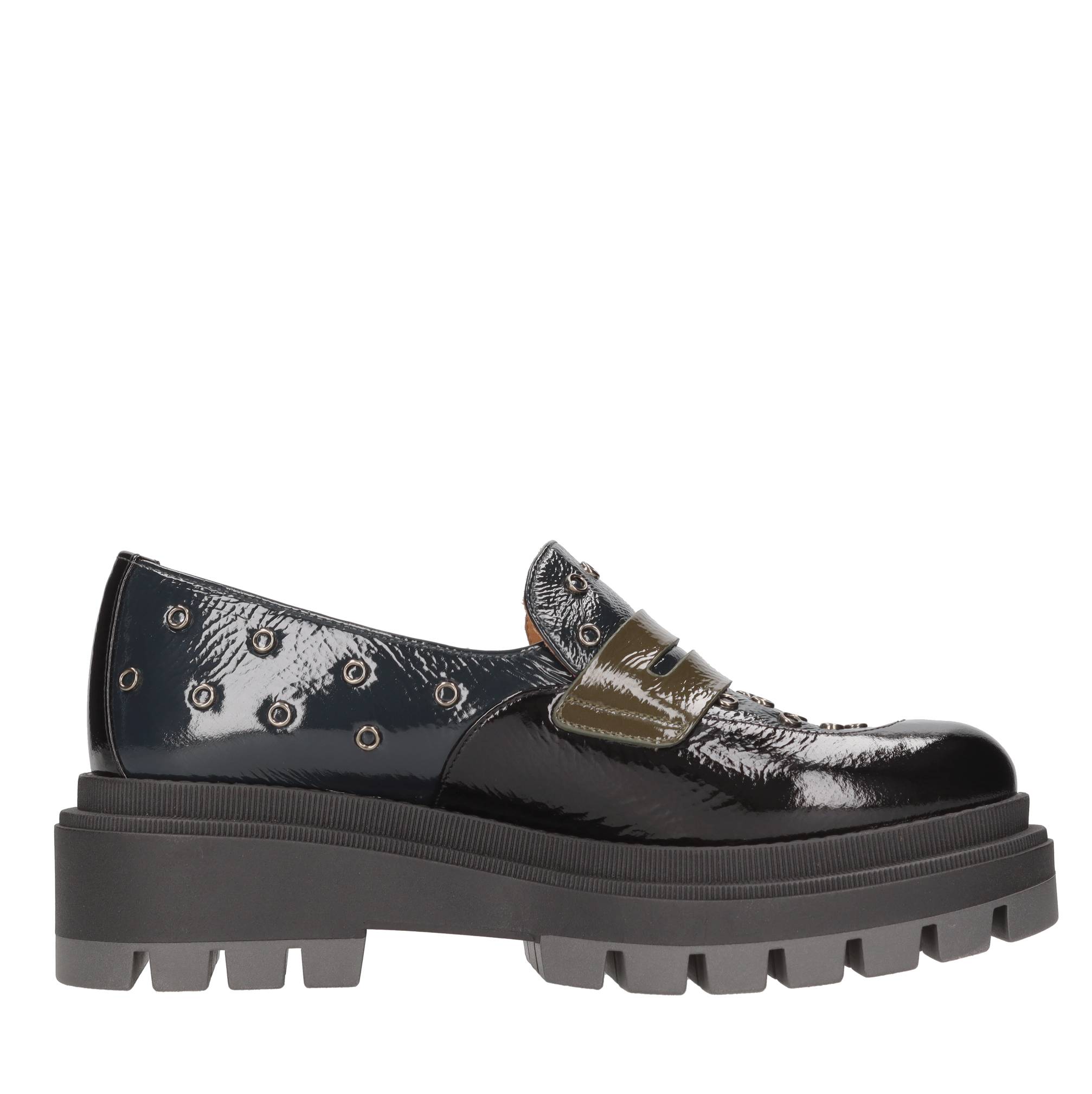 Chie Mihara Chaussures plates multicolores
