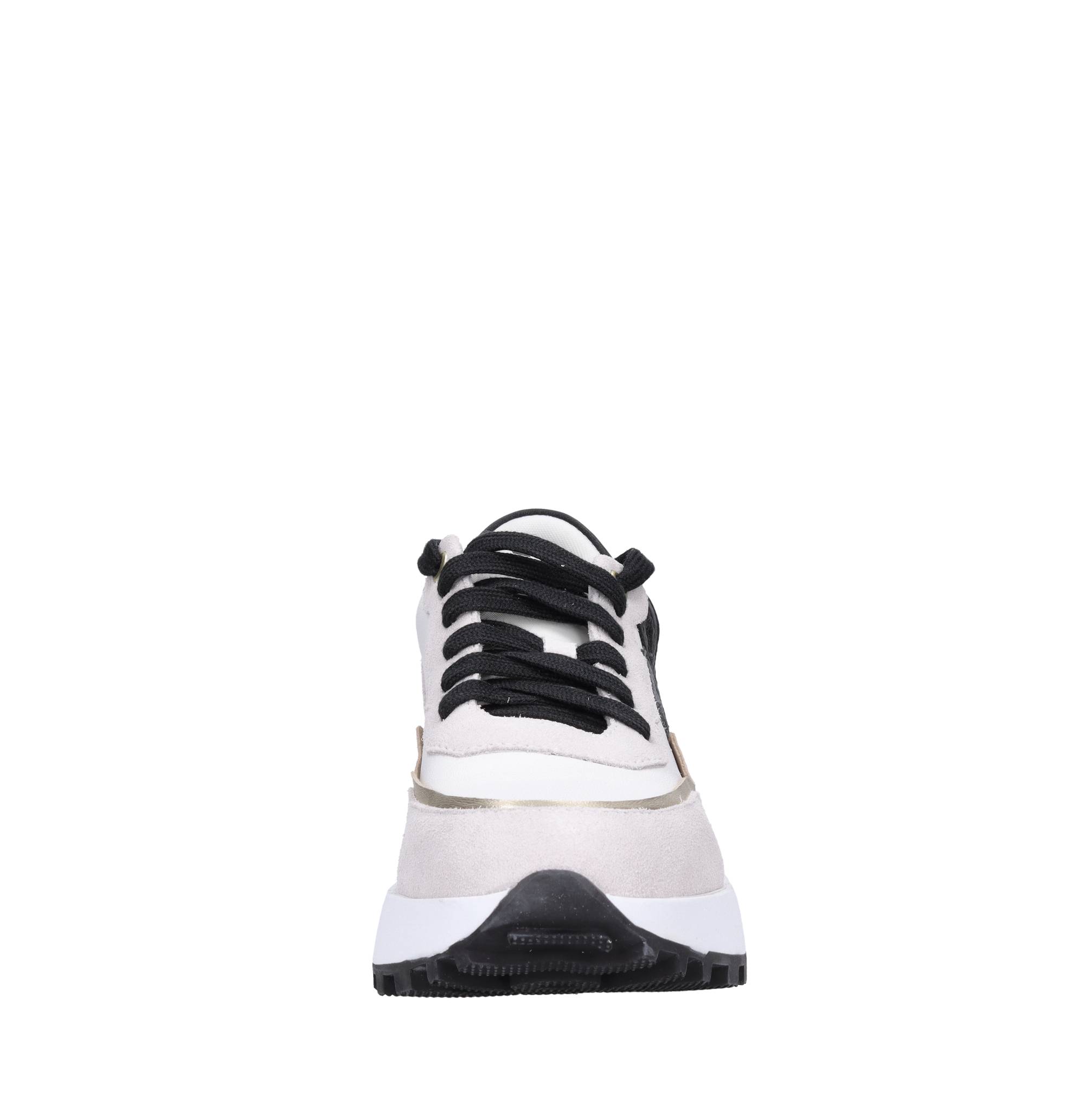 Emanuelle Vee Sneakers