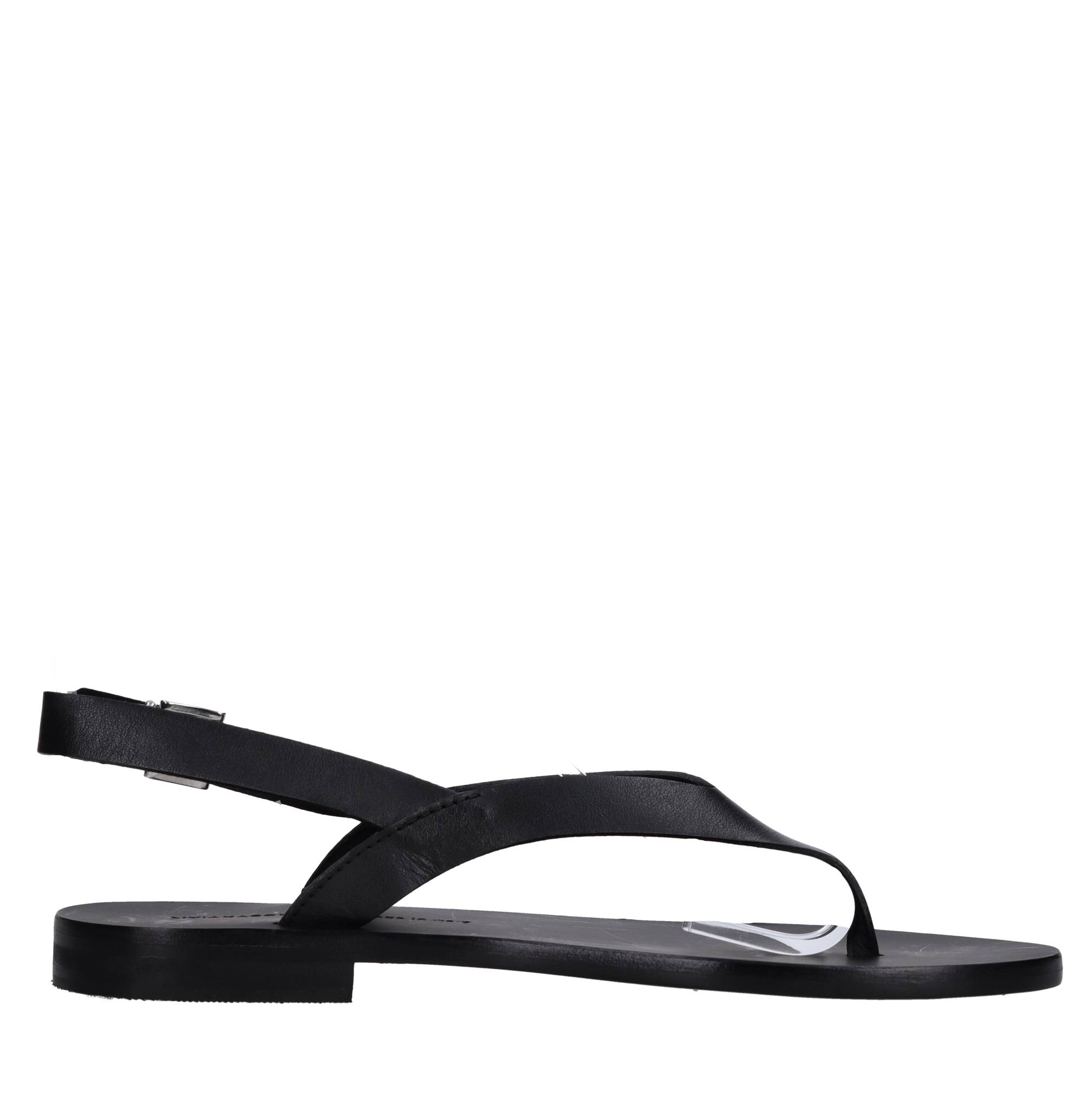 Liviana Conti Scarpe basse Nero