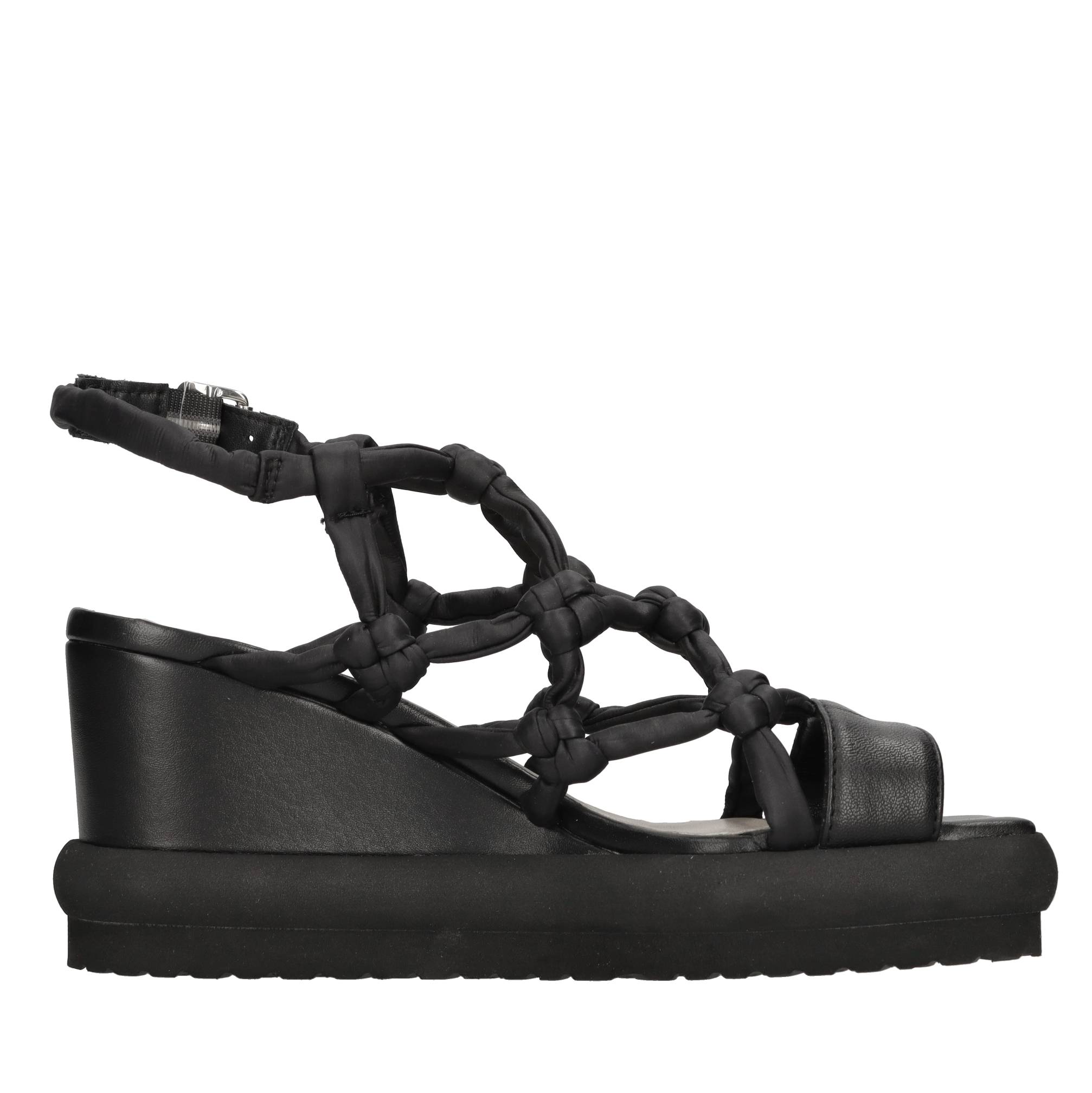 Patrizia Bonifanti Zapatos con tacón negro