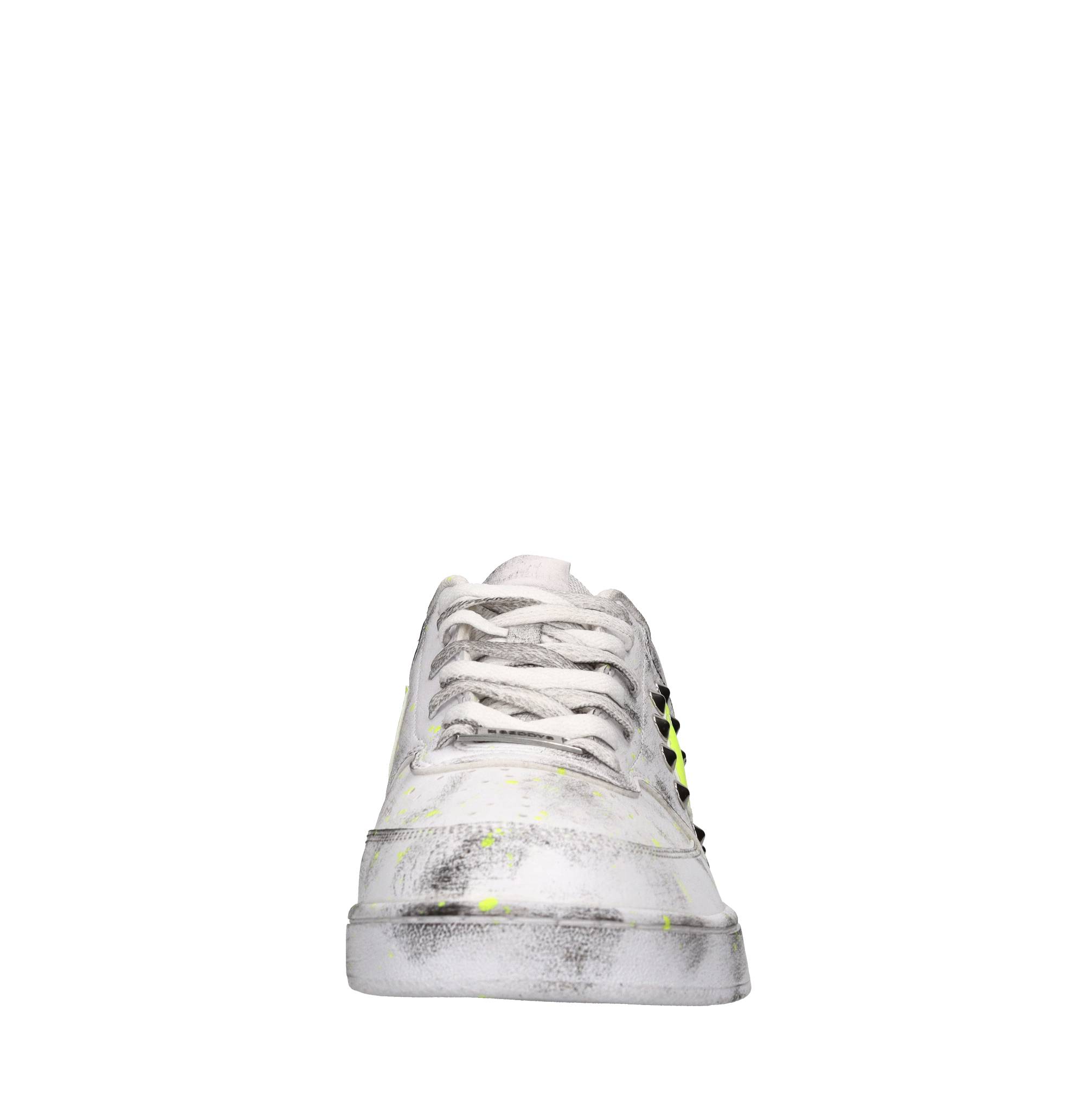 Nike Seddys White Sneakers