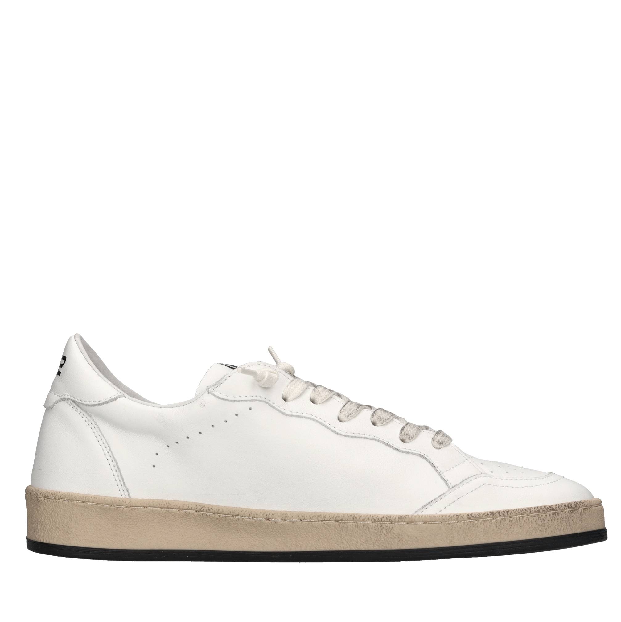 4b12 White Sneakers