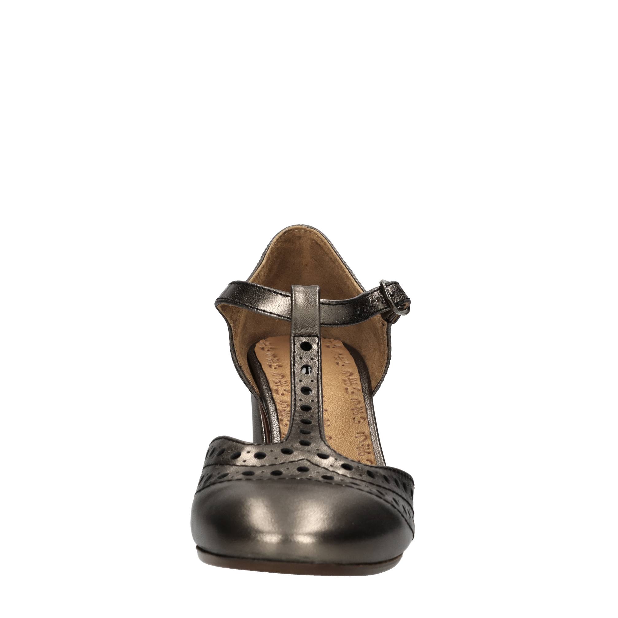 Chie Mihara Zapatos con tacón gris