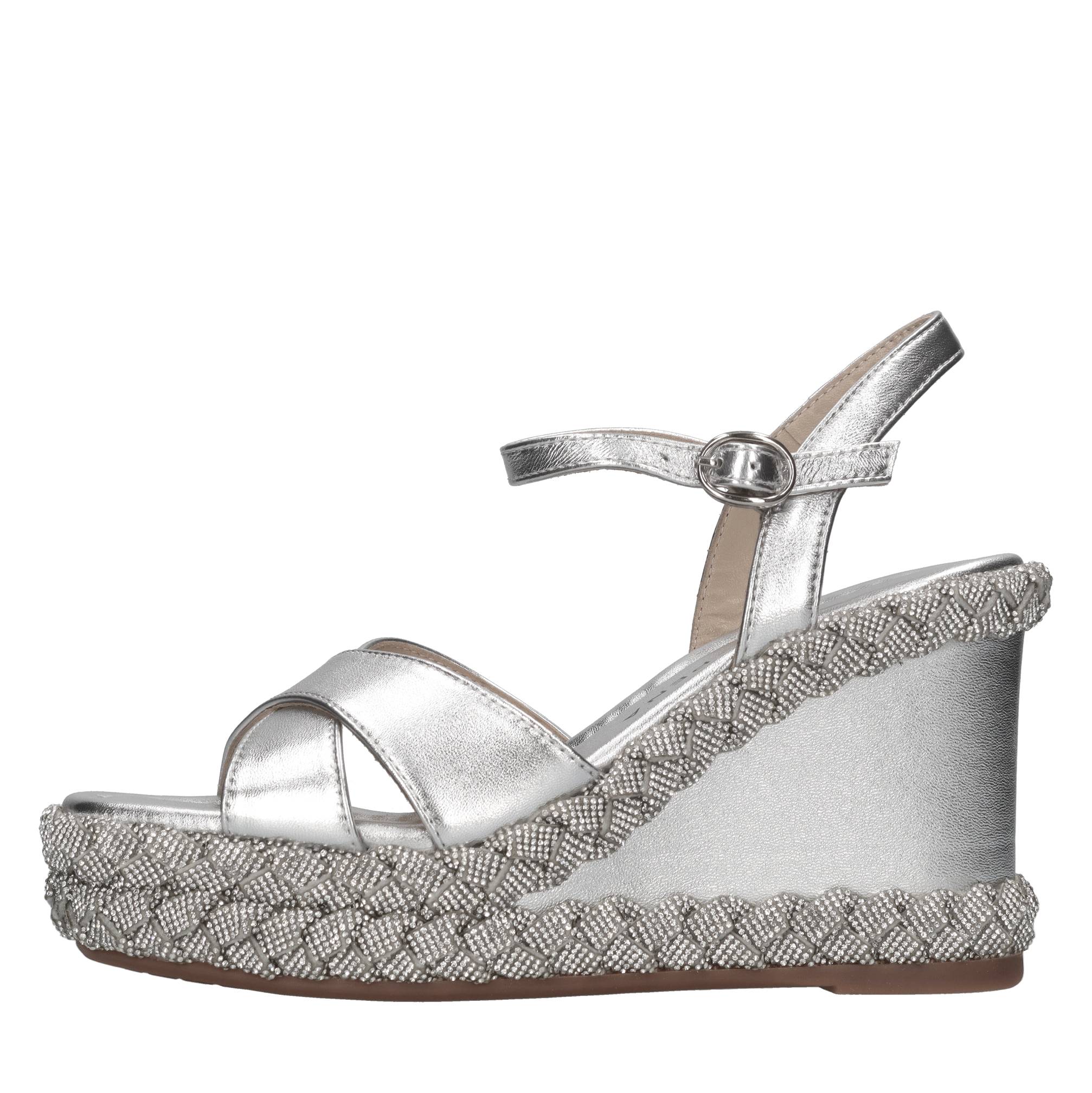 Alma En Pena Chaussures avec talon en argent
