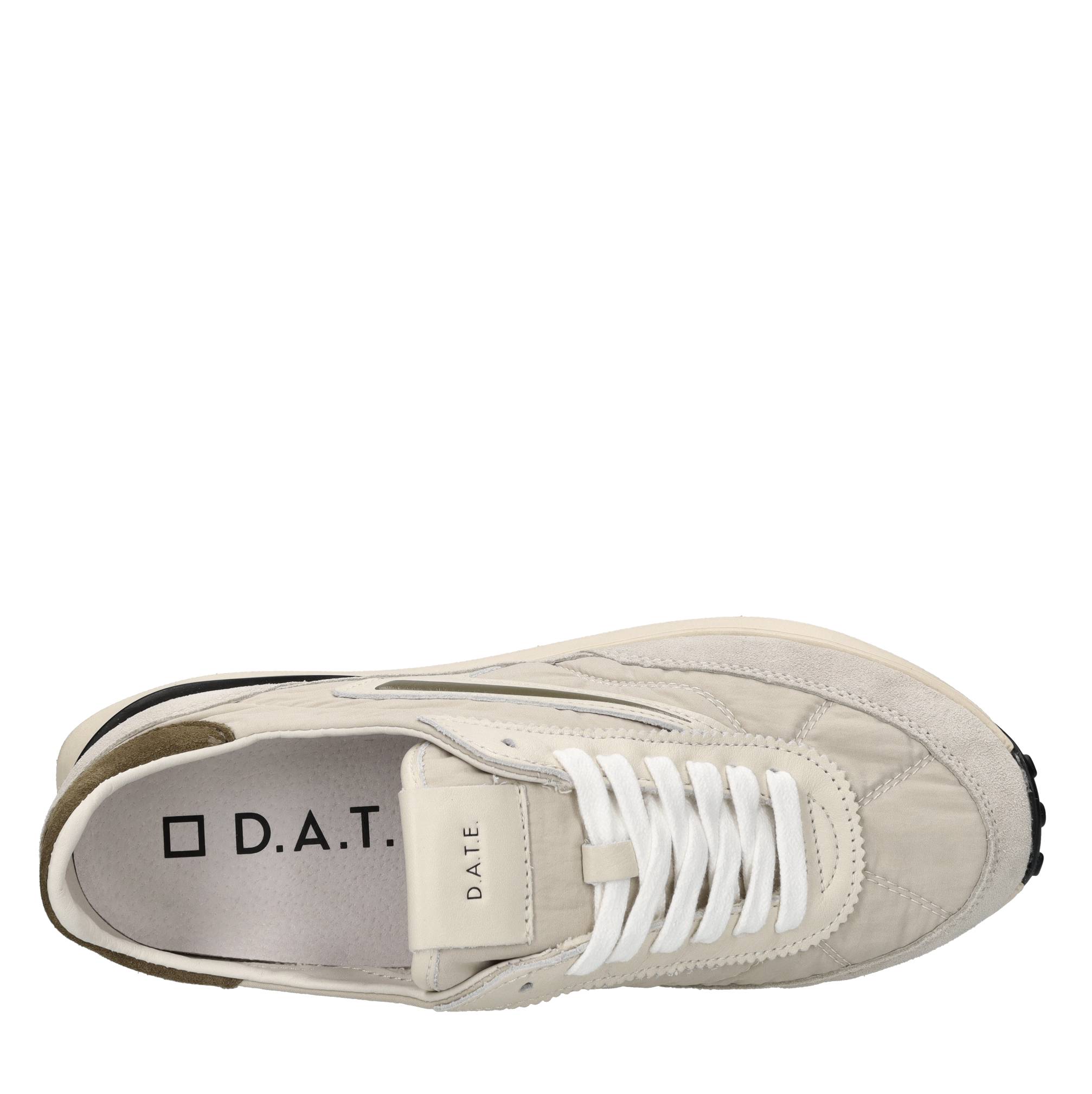 D.a.t.e. Beige sneakers