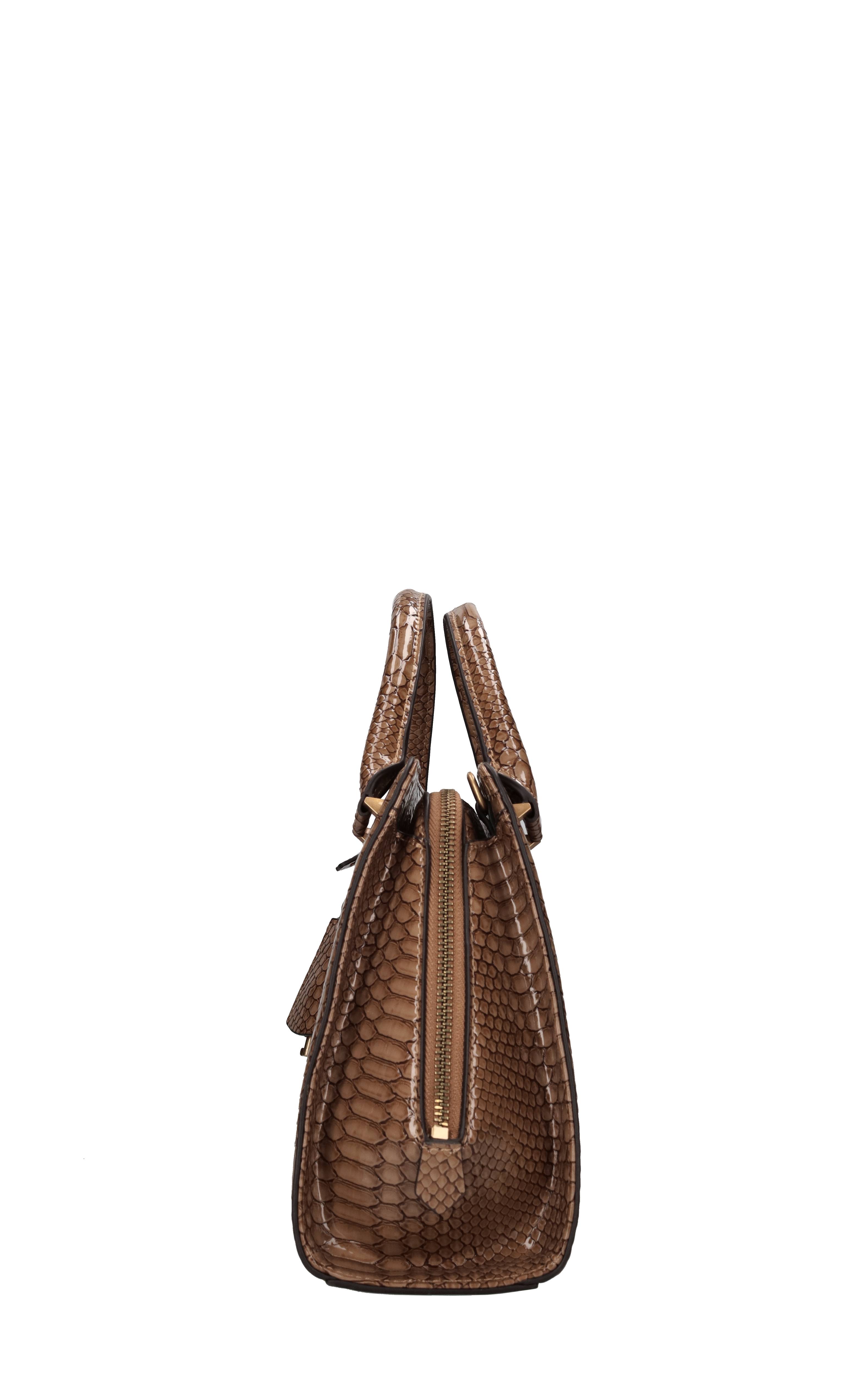 Guess Des sacs. Marron