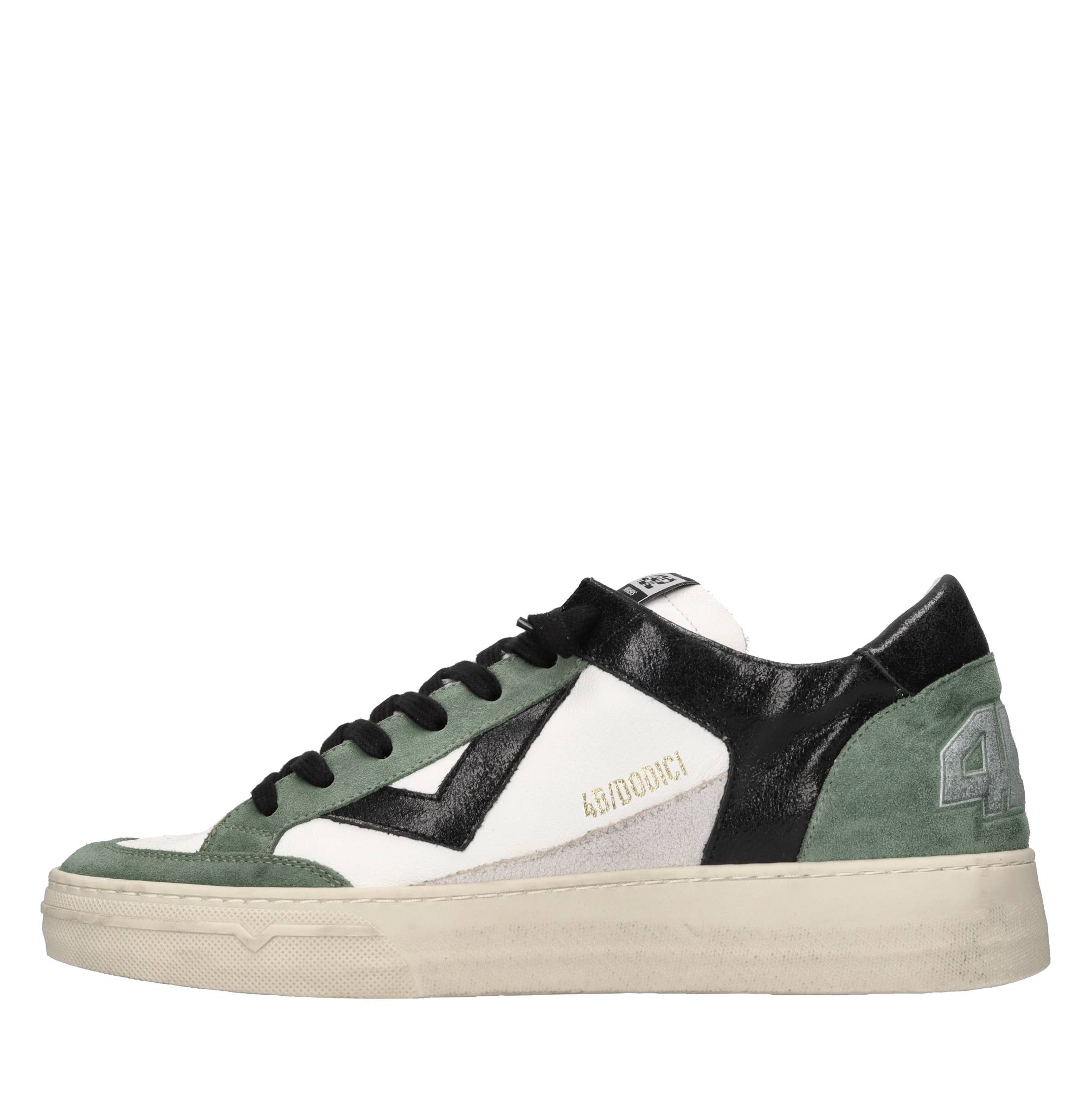 4B12 Sneakers