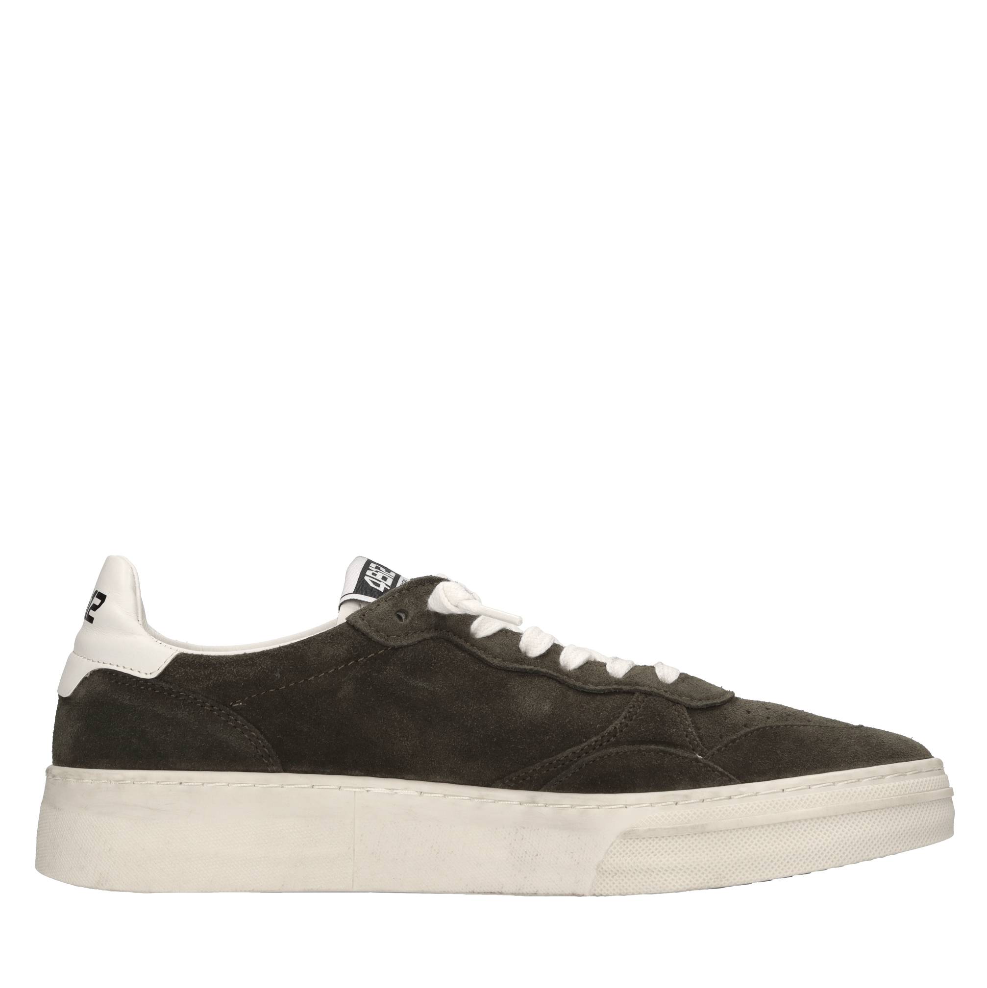 4B12 Sneakers
