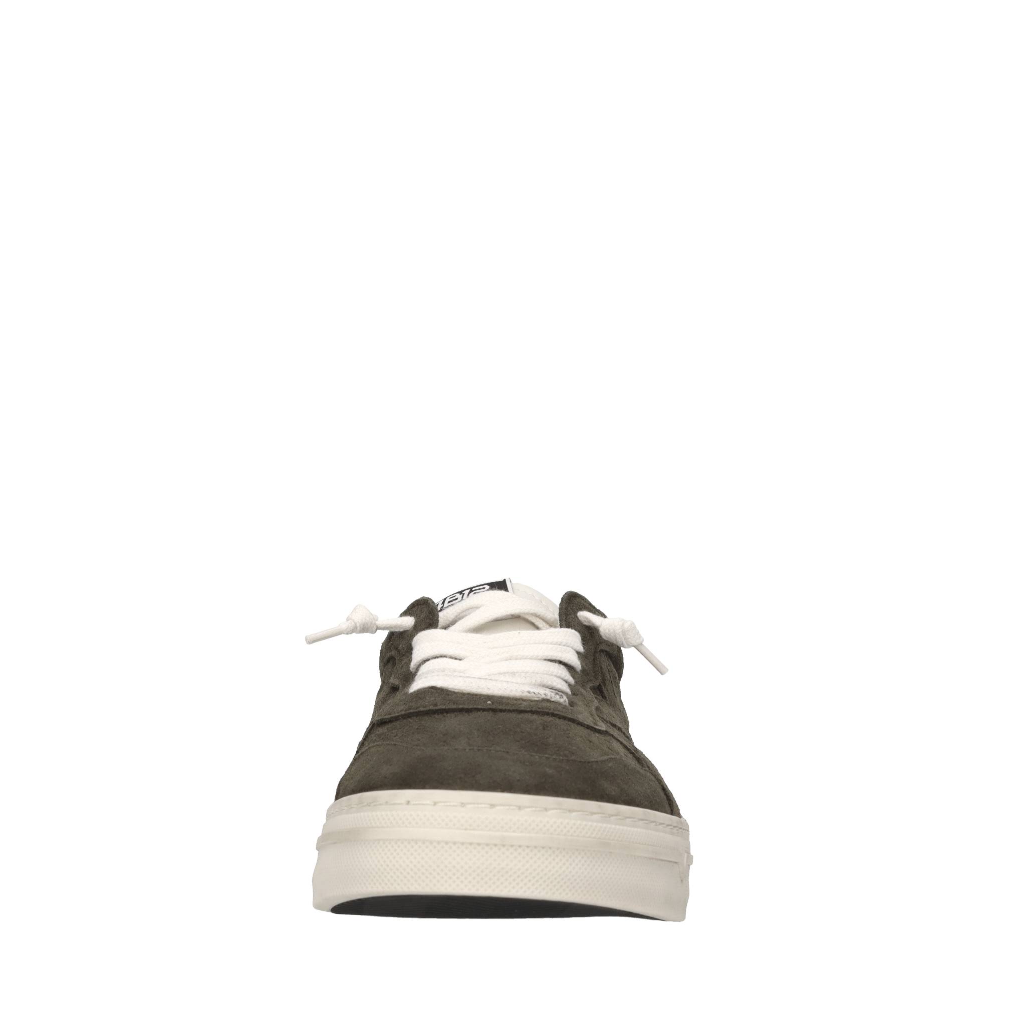 4B12 Sneakers