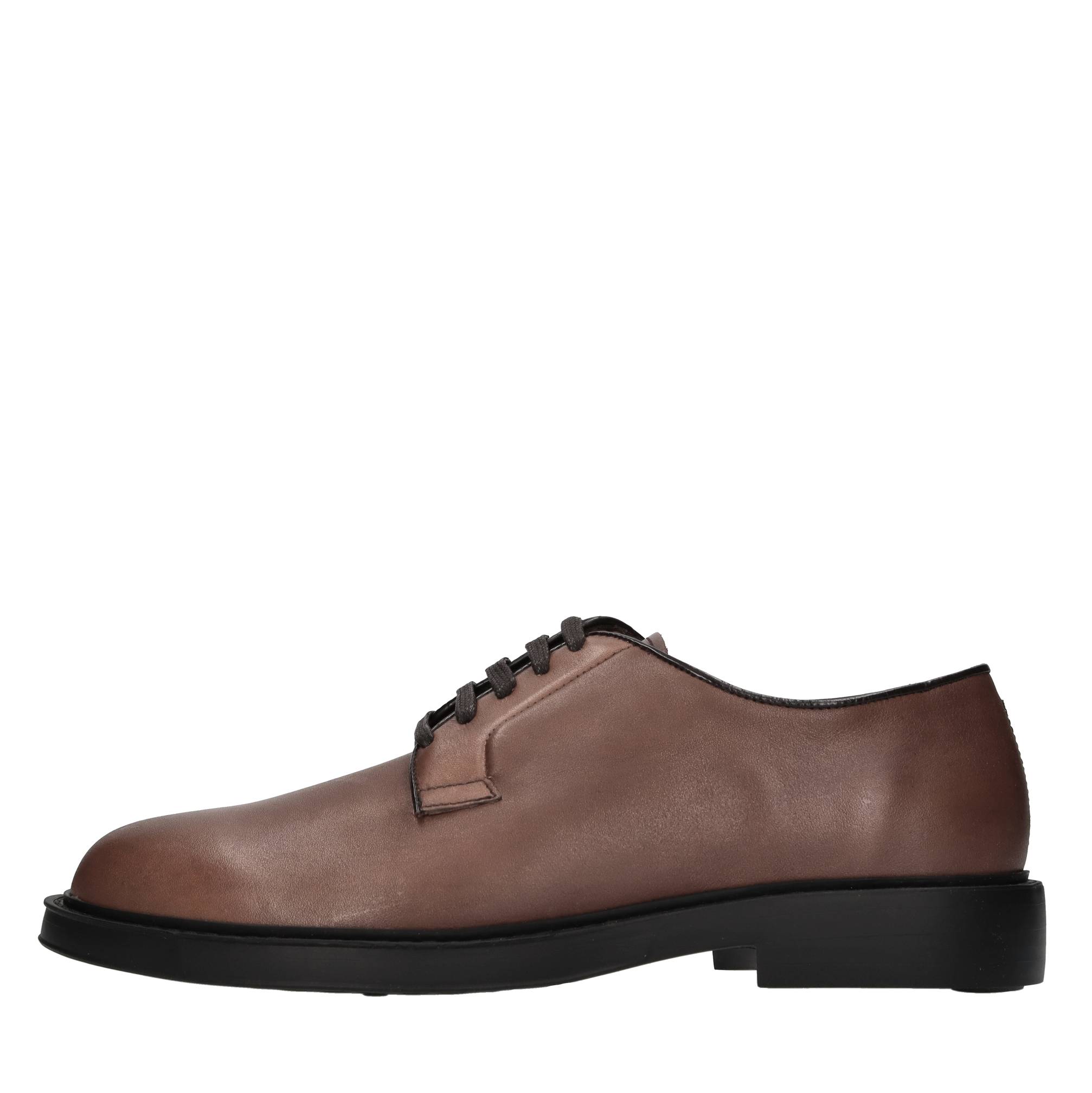 Tf Sport Zapatos bajos Brown
