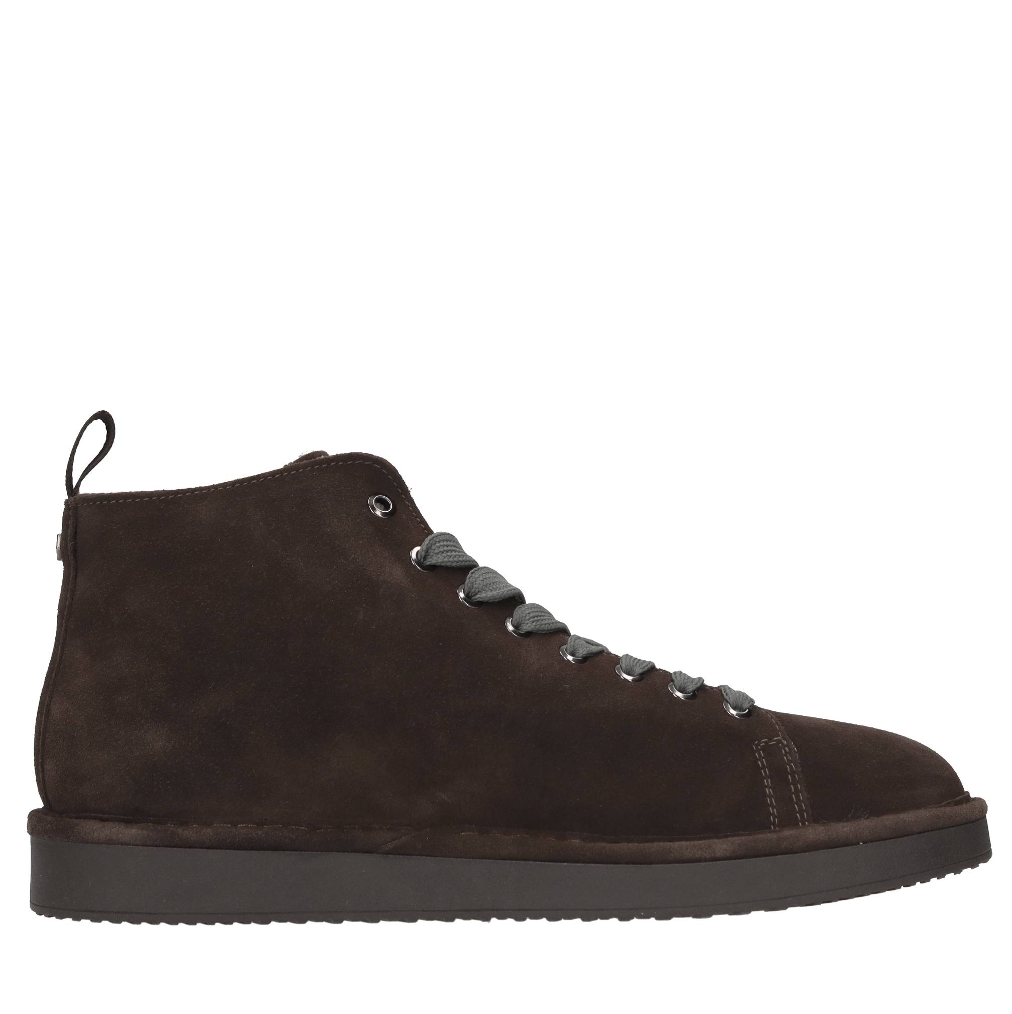 Panchic Sneakers