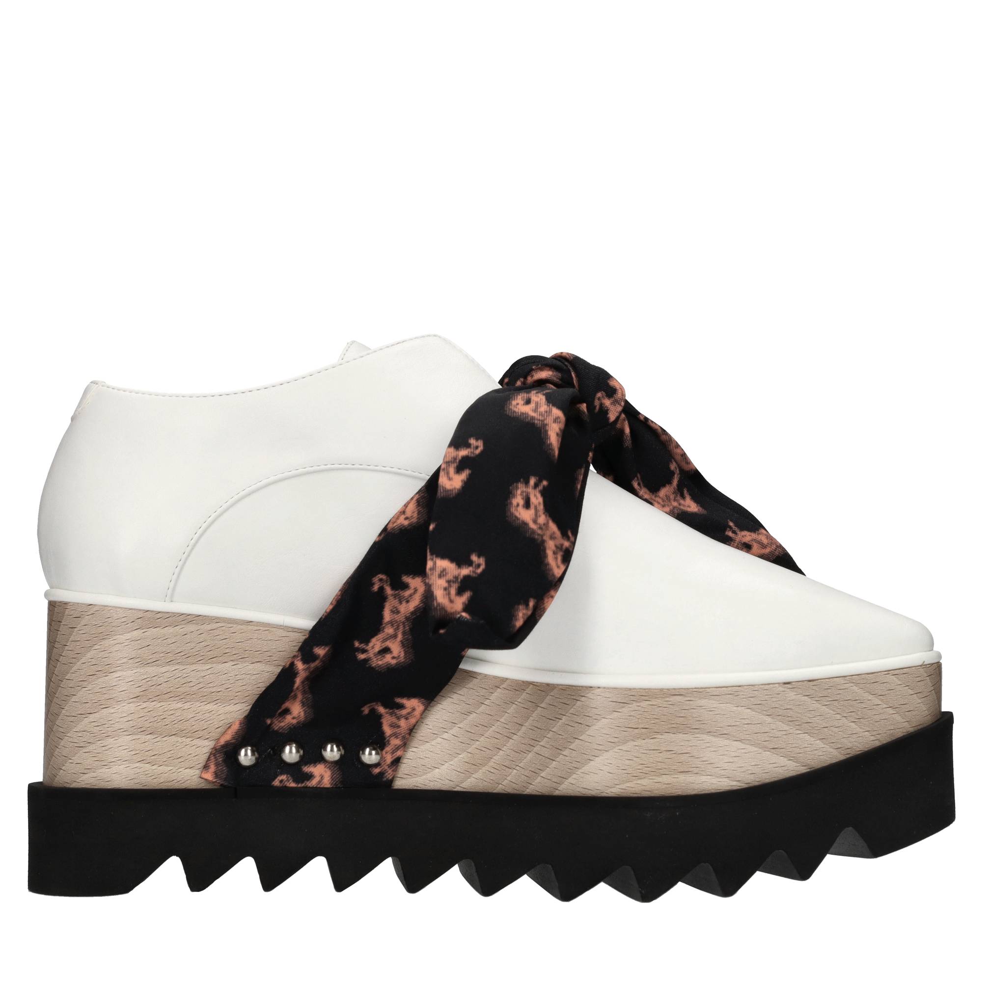 Stella Mccartney Niedrige Schuhe Beige