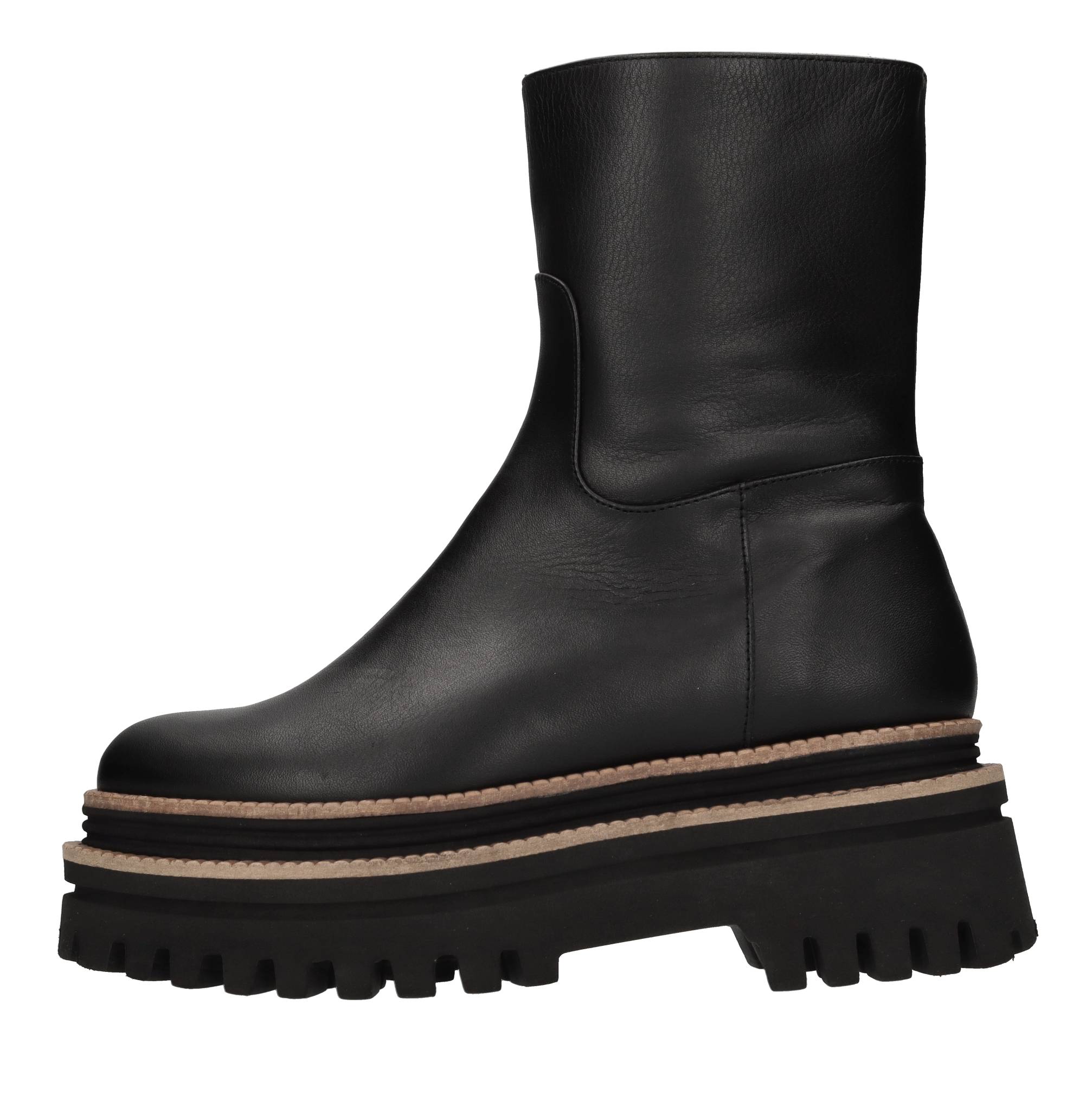 Paloma Barcelò Boots