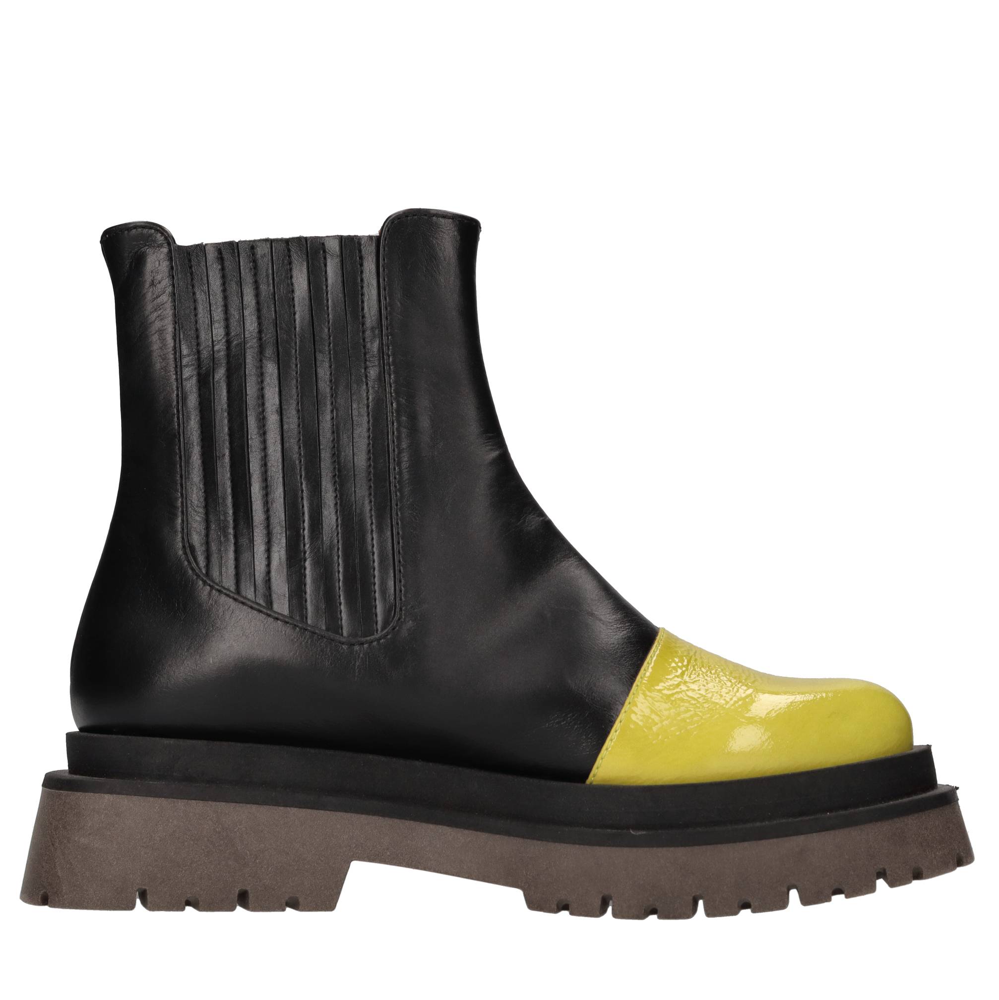 Chie Mihara Stiefel schwarz