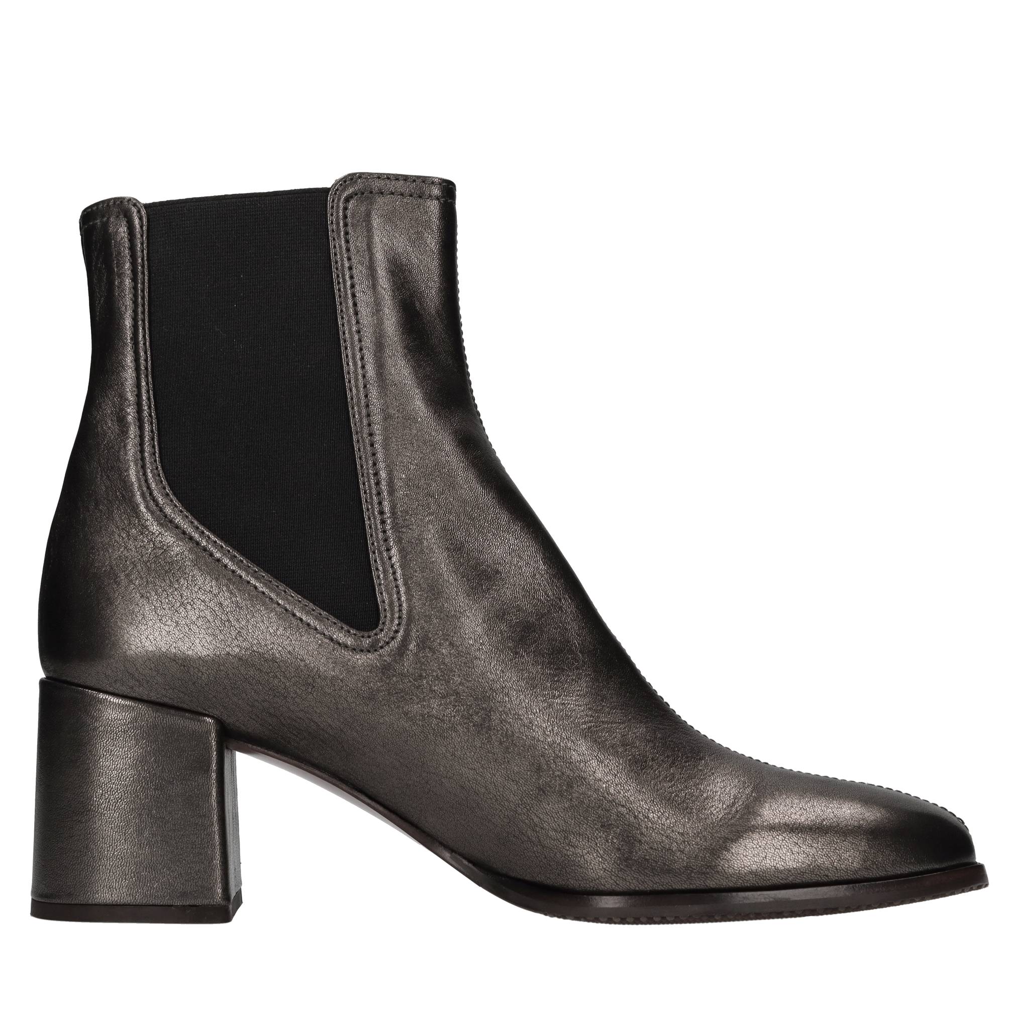 Chie Mihara Bottes grises